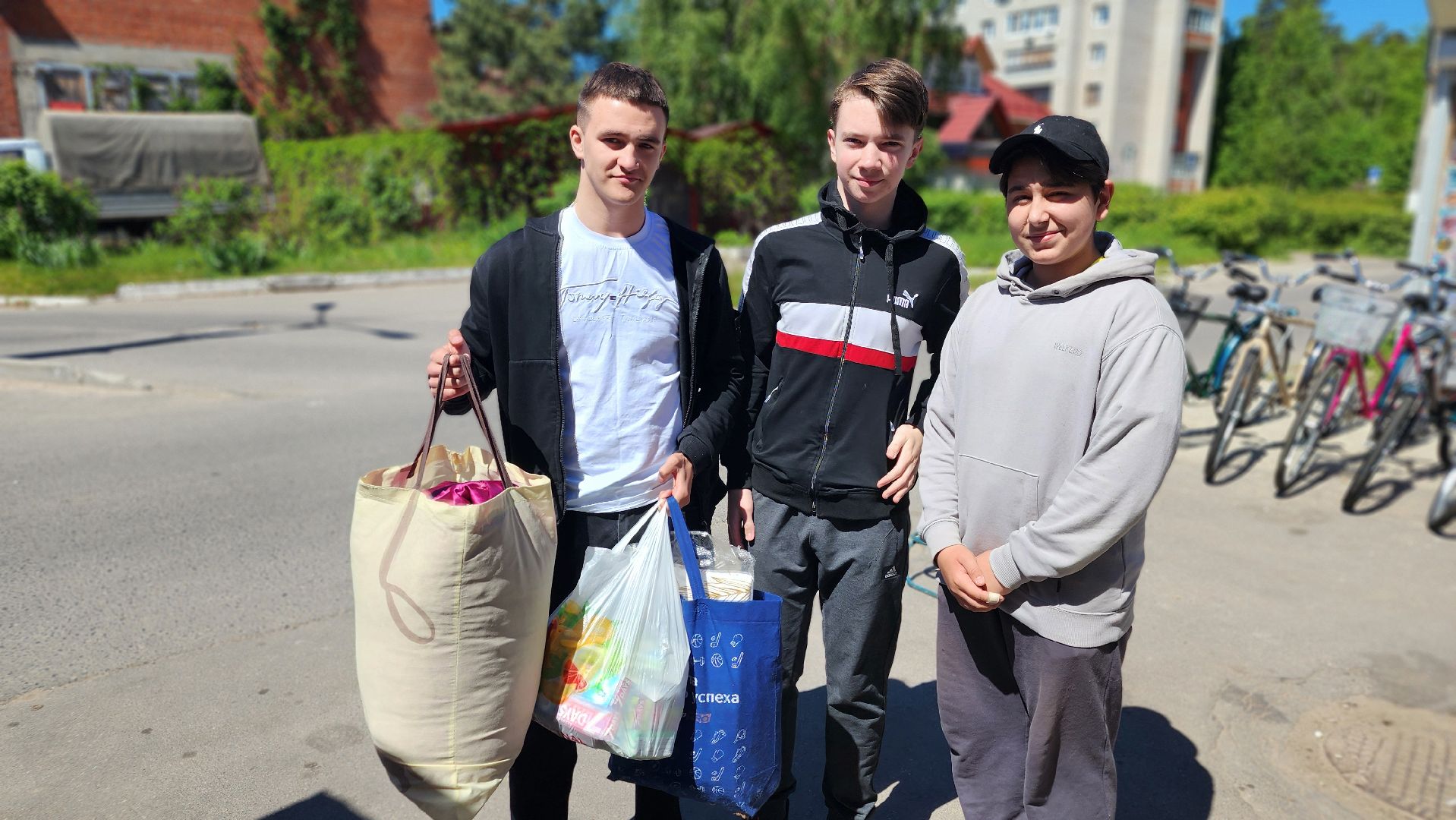 протвино, русич, сво, сбор гуманитарной помощи, мобильный пункт по сбору гуманитарки,