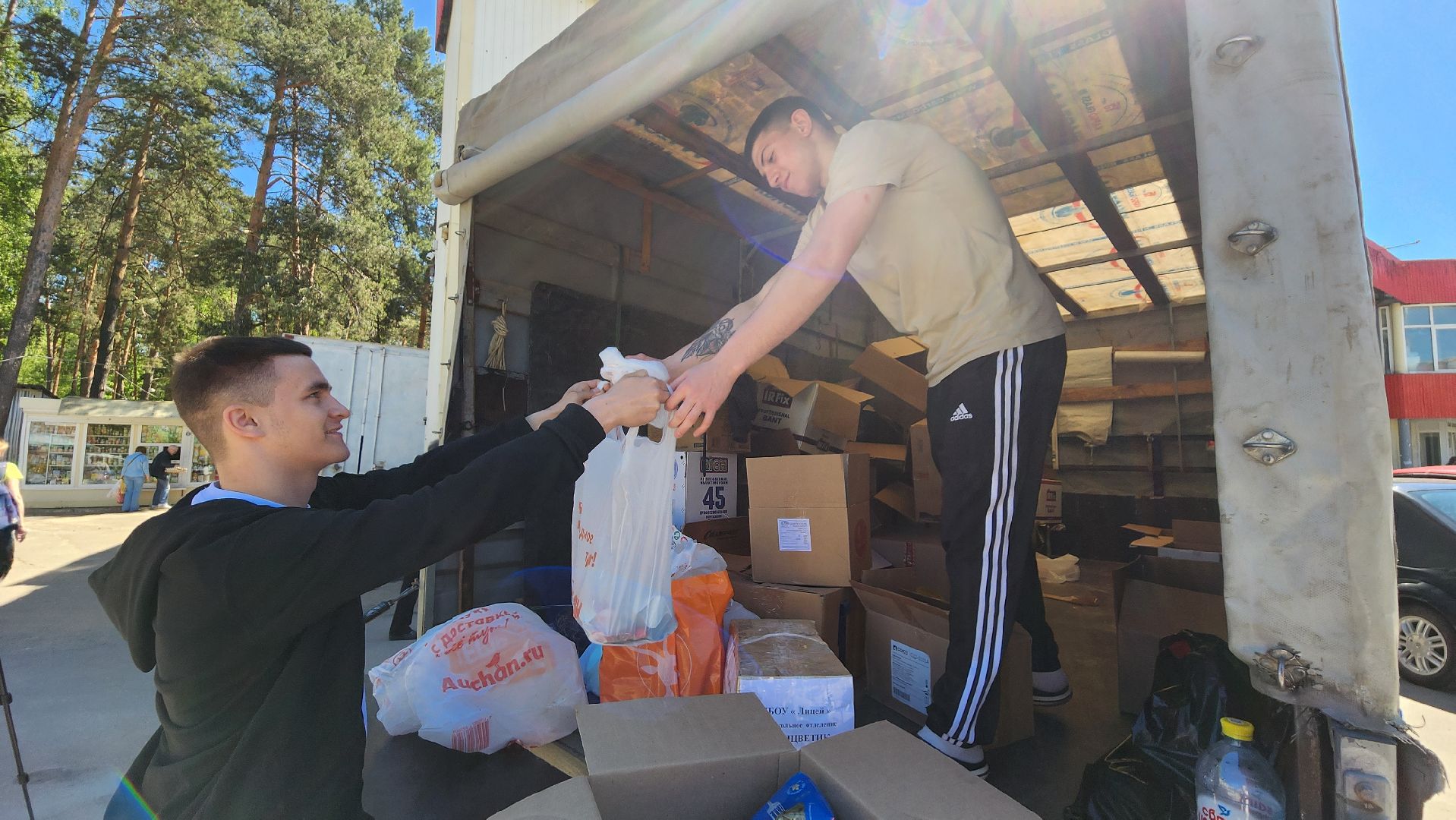 протвино, русич, сво, сбор гуманитарной помощи, мобильный пункт по сбору гуманитарки,