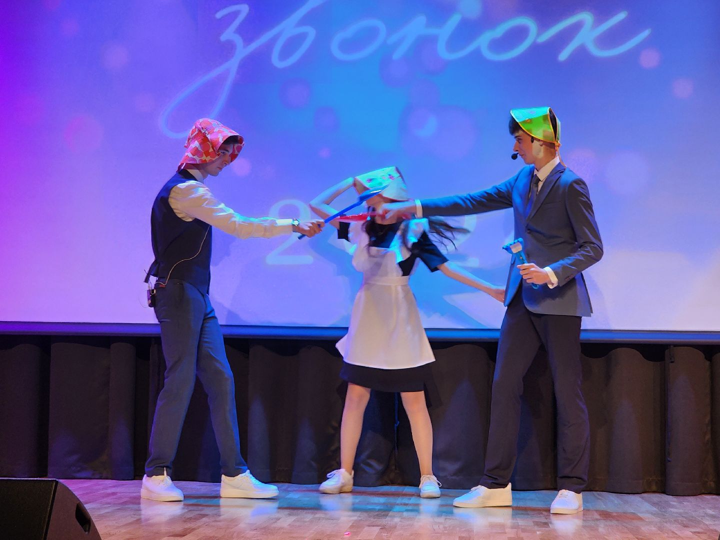 Черноголовка, Последний звонок,