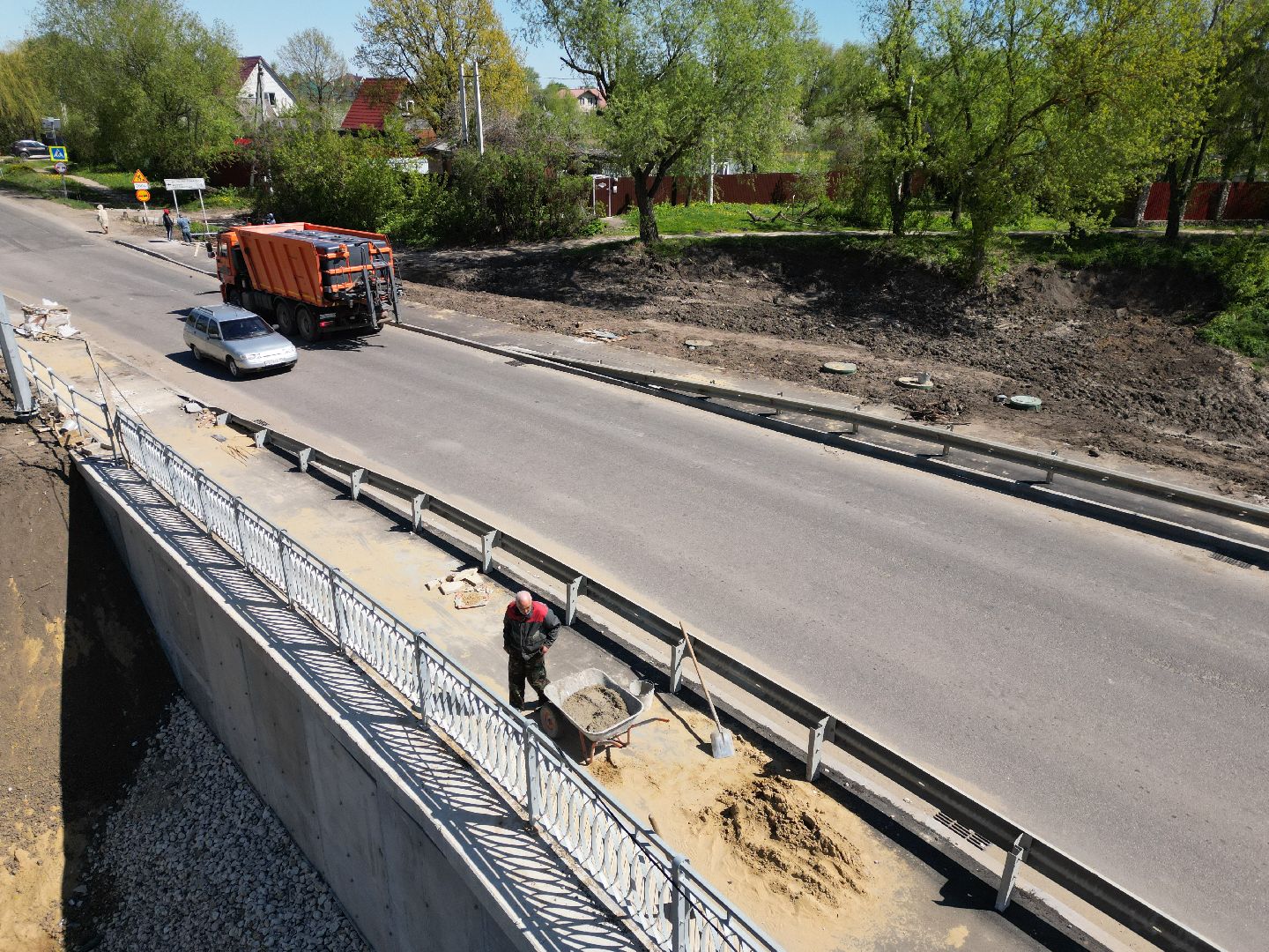 видео с коптера, мост, серебряные пруды,