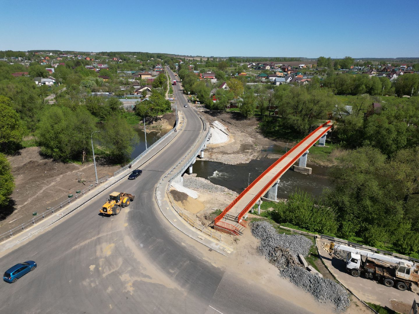 видео с коптера, мост, серебряные пруды,