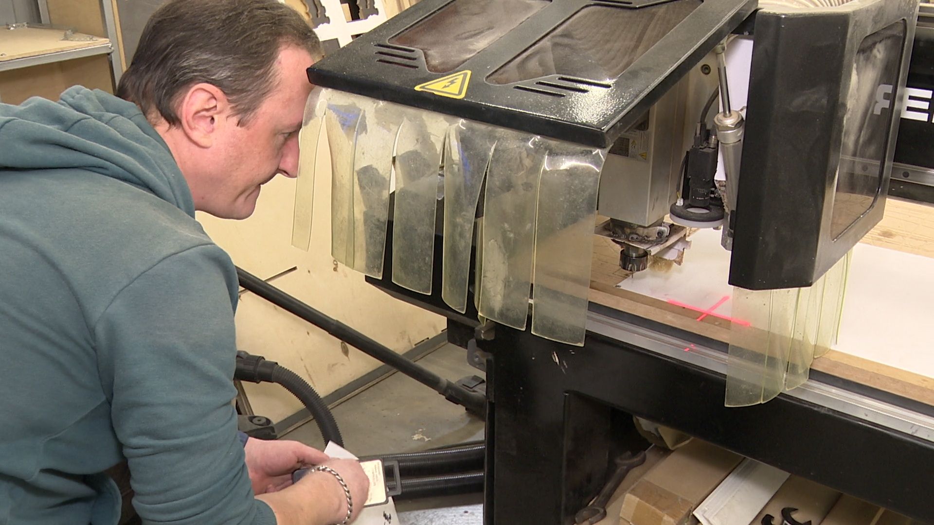 Реутов, шары, латексная краска, экономика, бизнес,