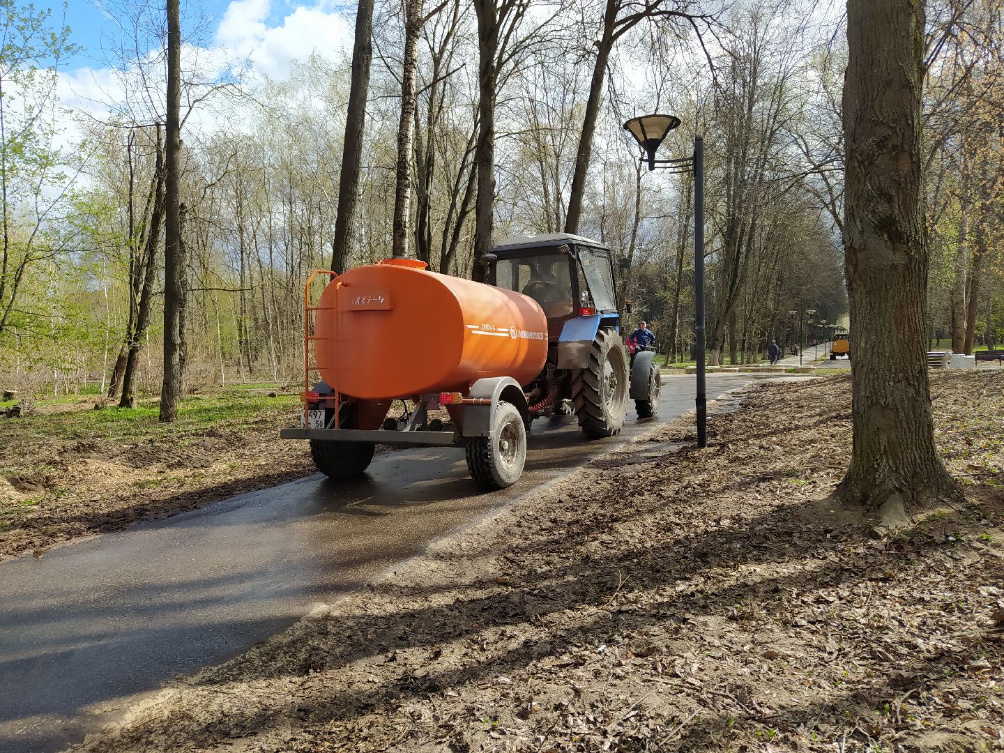 полив дорог, техника, Аэрация, ЖКХ, коммунальщики,