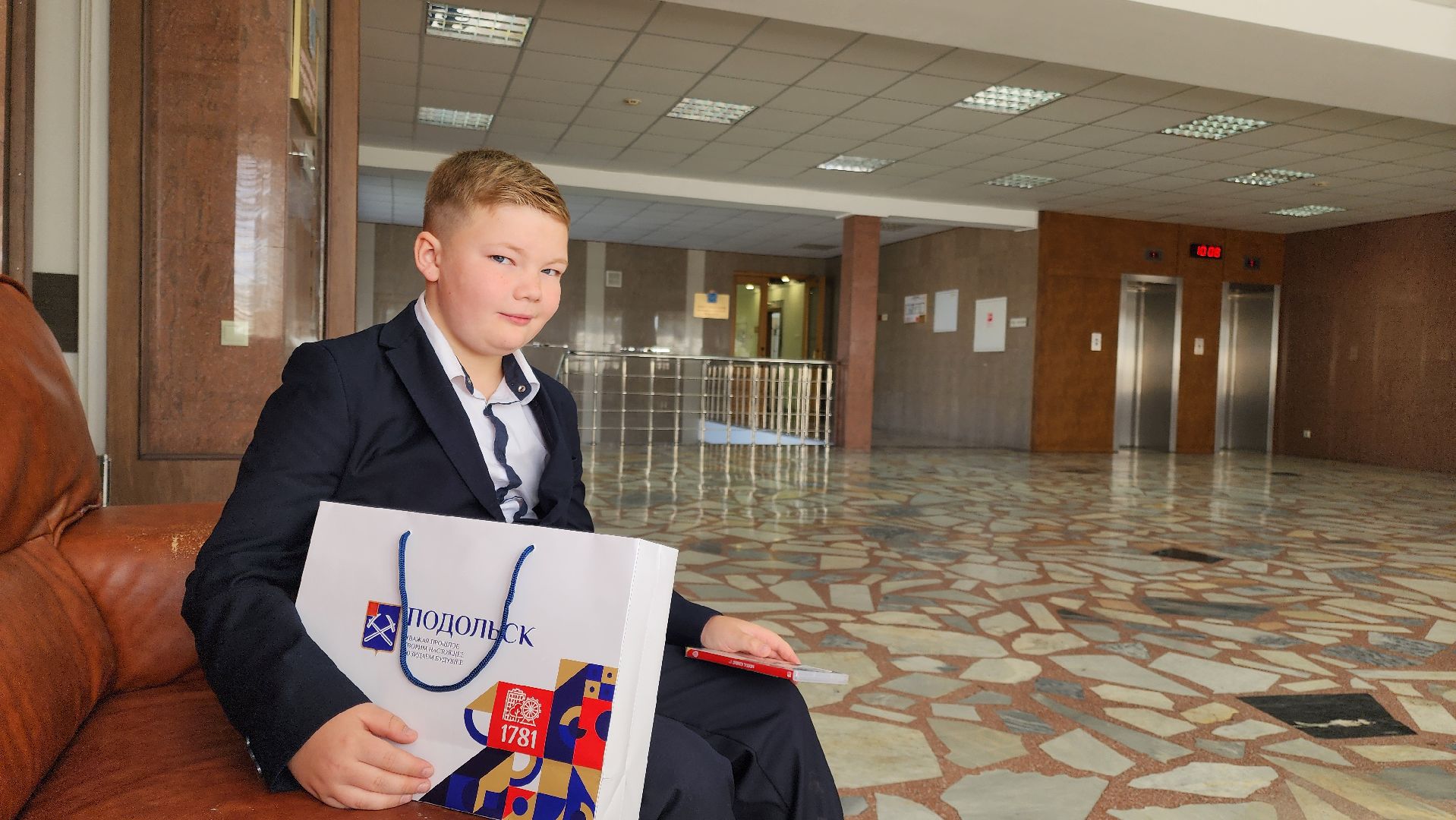 Подольск, Награждение, Герои, Титунины,Авария в Санкт-Петербурге,