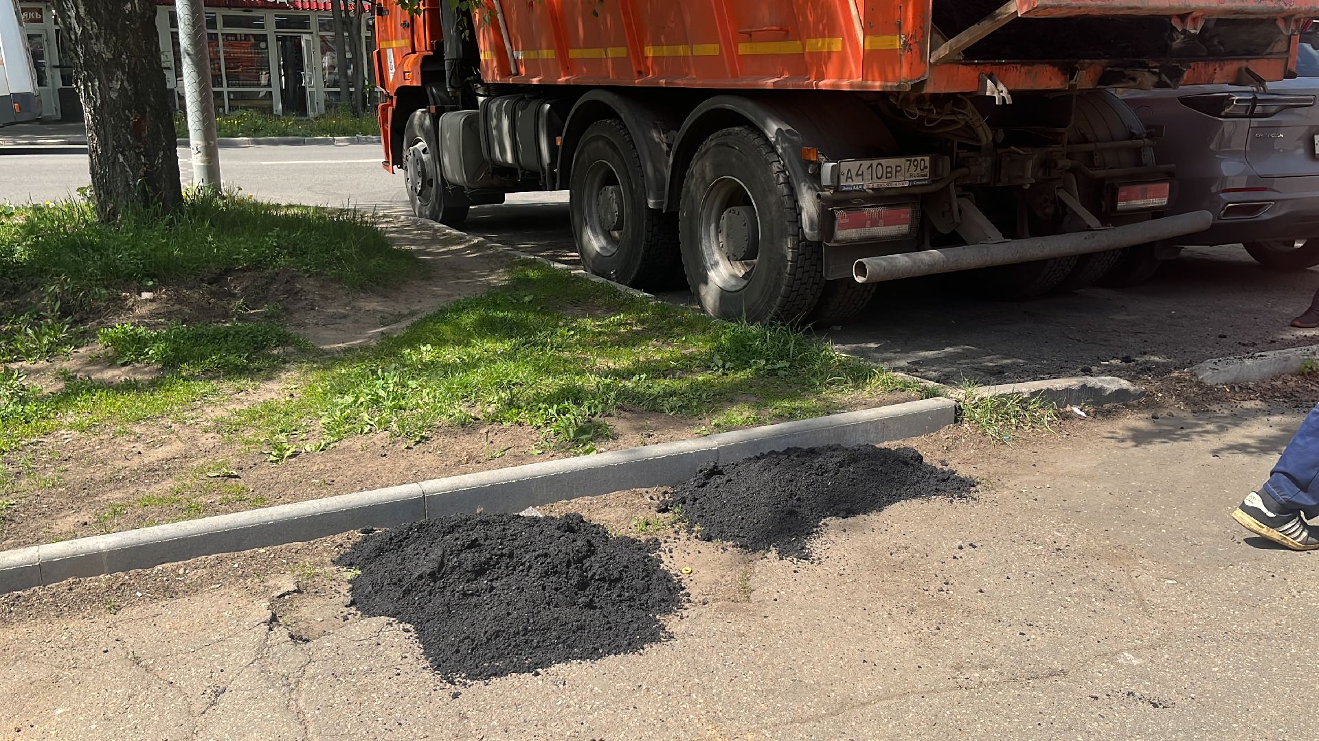 ямы, ямочный ремонт, ремонт дорог, дороги,