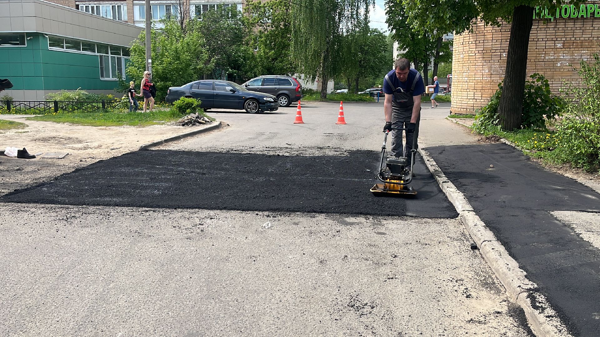 ямы, ямочный ремонт, ремонт дорог, дороги,