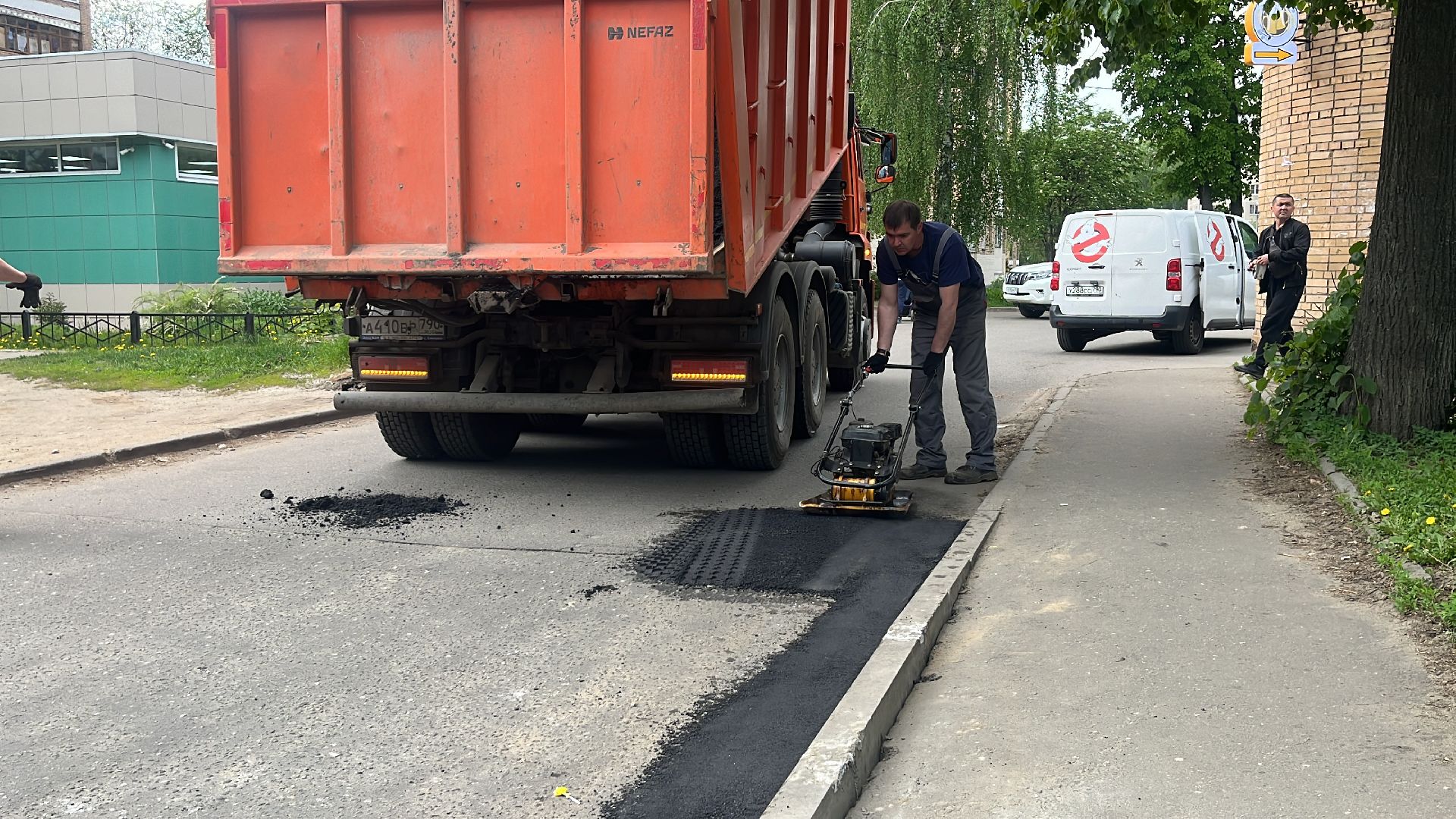 ямы, ямочный ремонт, ремонт дорог, дороги,