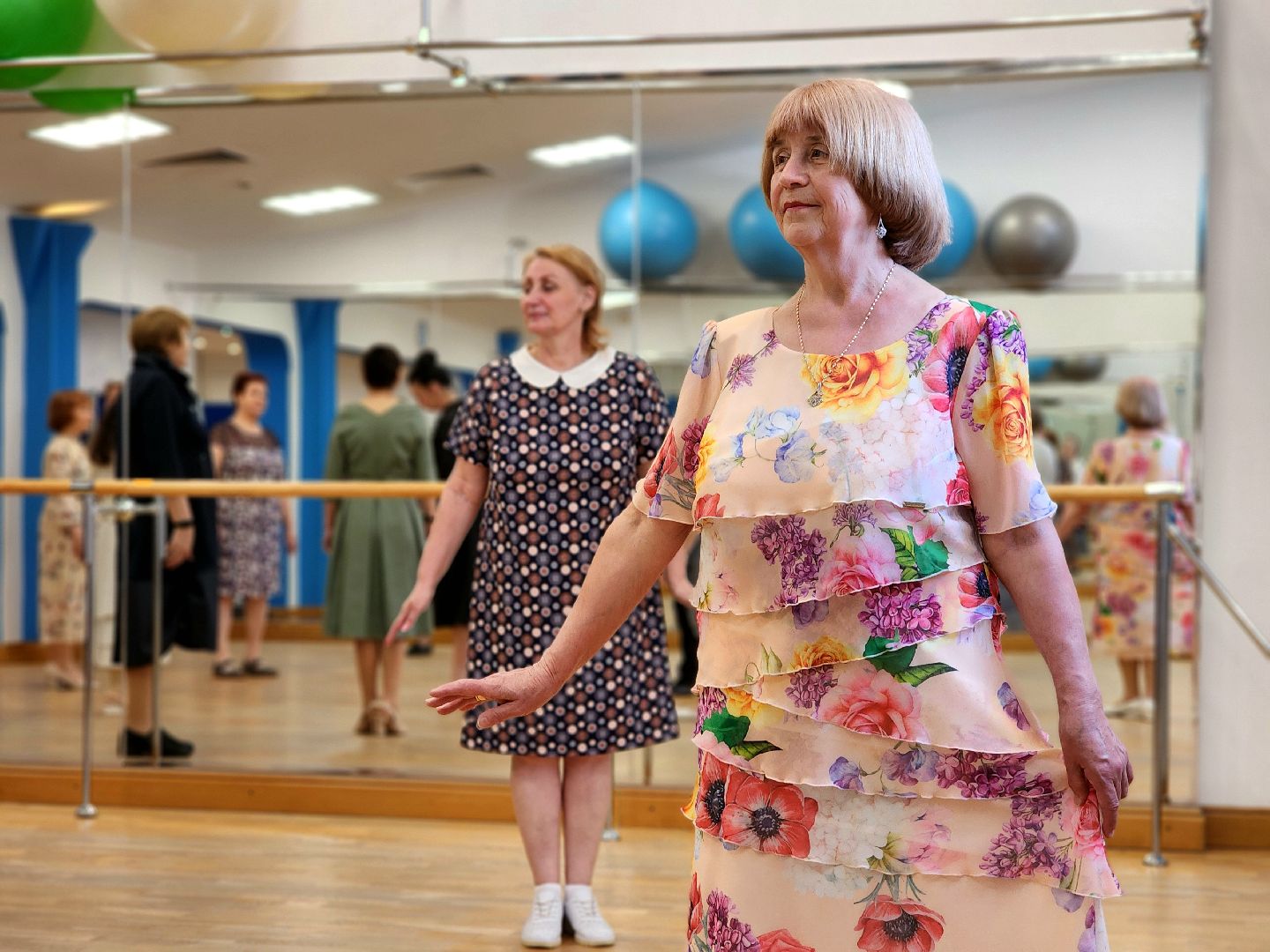 активное долголетие, красногорск, танцы, танцевальная студия, вальс, хобби,