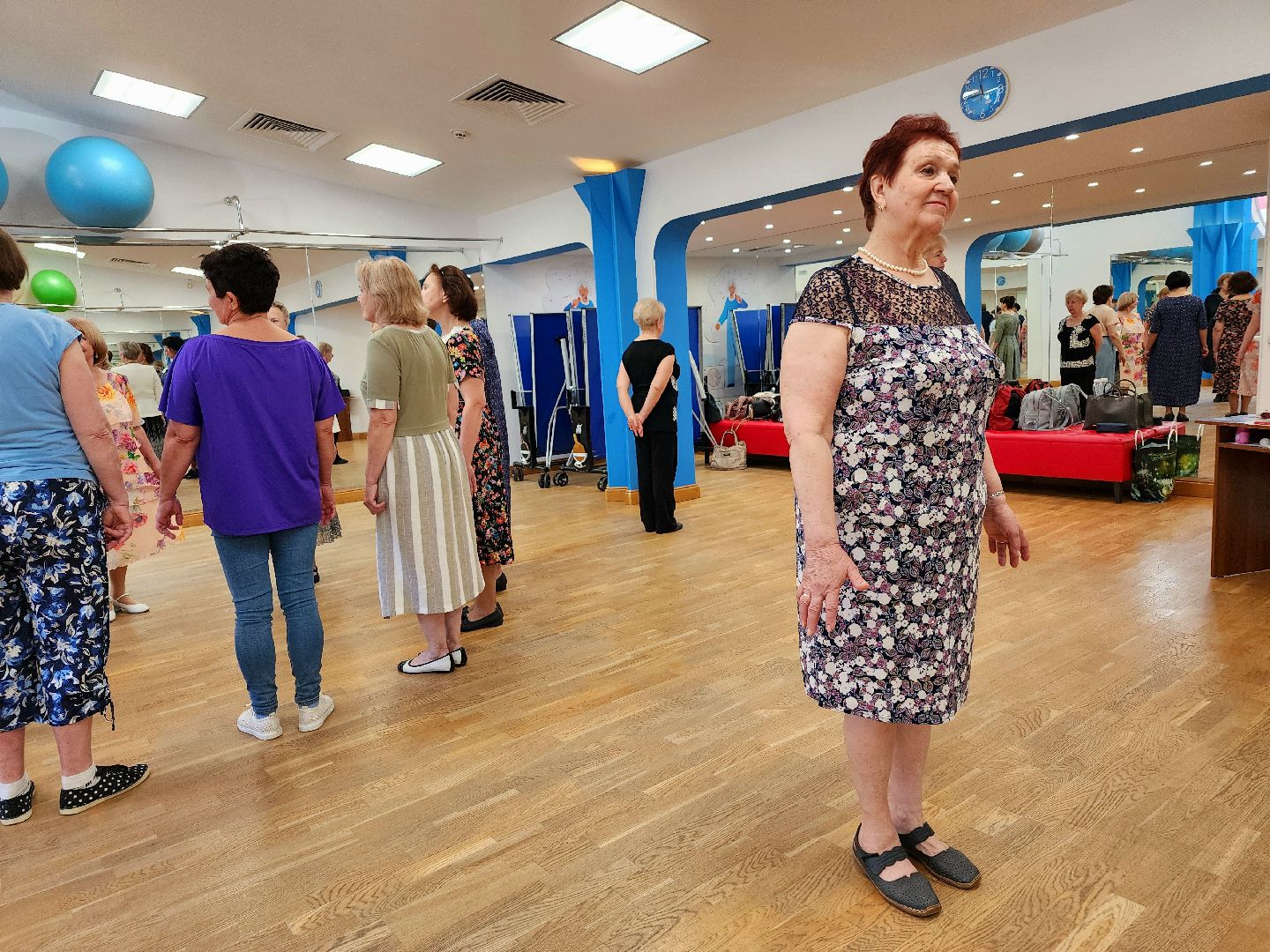 активное долголетие, красногорск, танцы, танцевальная студия, вальс, хобби,