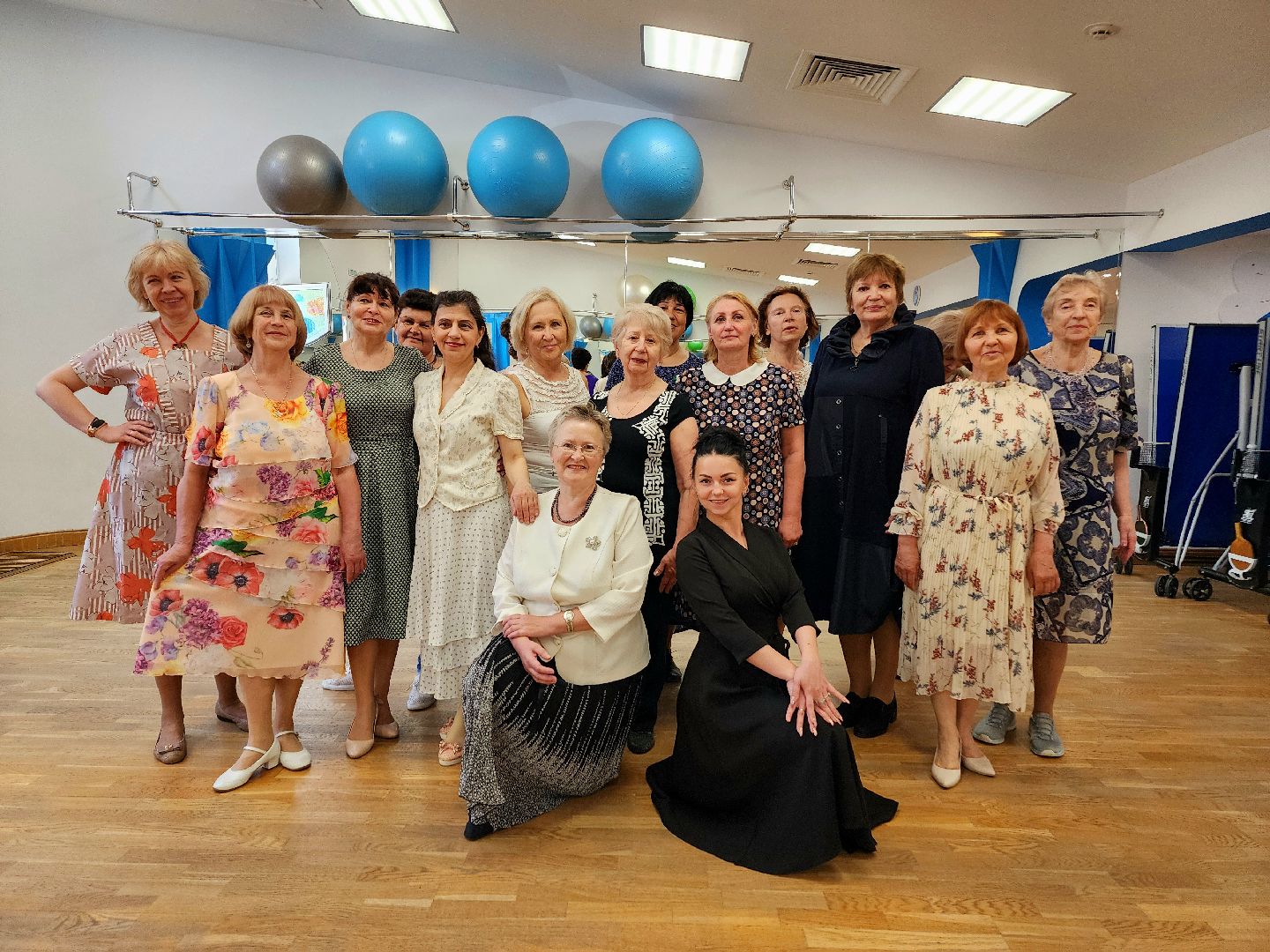 активное долголетие, красногорск, танцы, танцевальная студия, вальс, хобби,