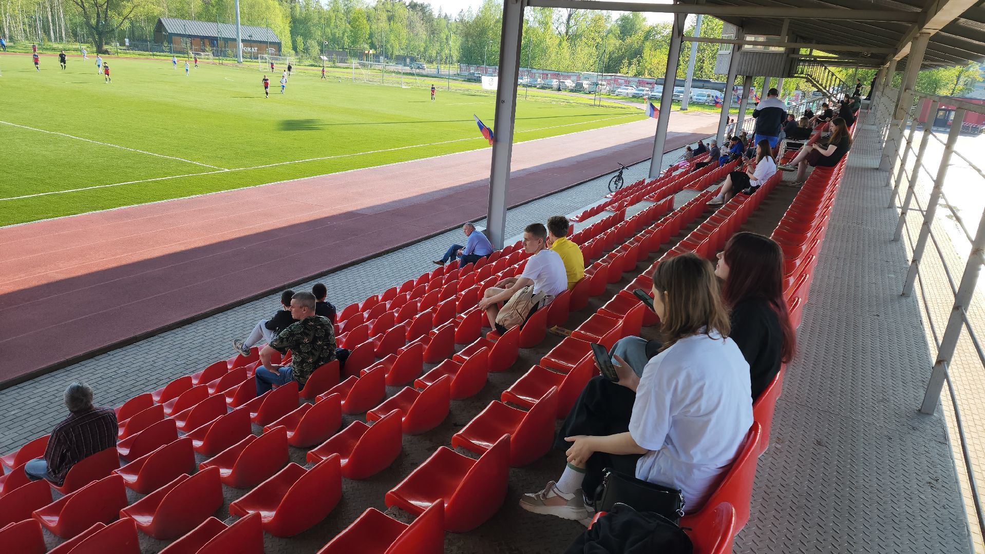 Футбол, Лобня, соревнования,