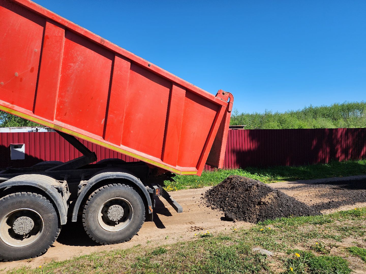 Асфальтовая крошка, Отсыпка дорог, Дубна, Дороги, Коммунальная техника,
