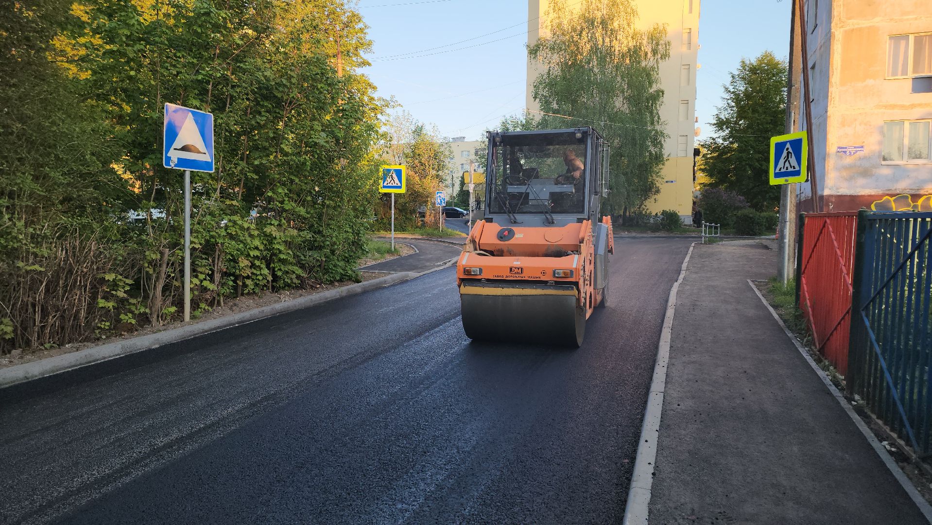 кашира, новокаширская, ремонт дороги, бордюры, тротуар, дорожная разметка, знаки,