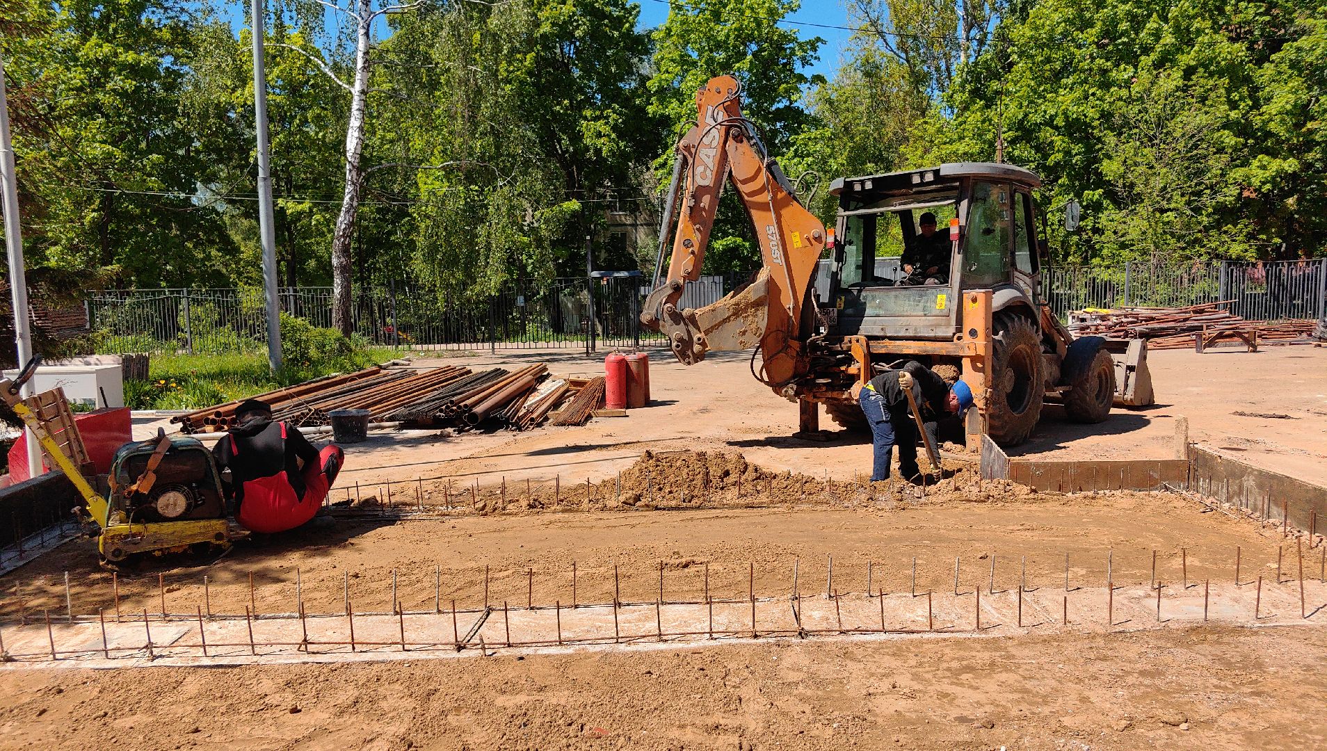 капитальный ремонт, школа, фасад, кровля, оборудование, техника, бригада рабочих, объект,