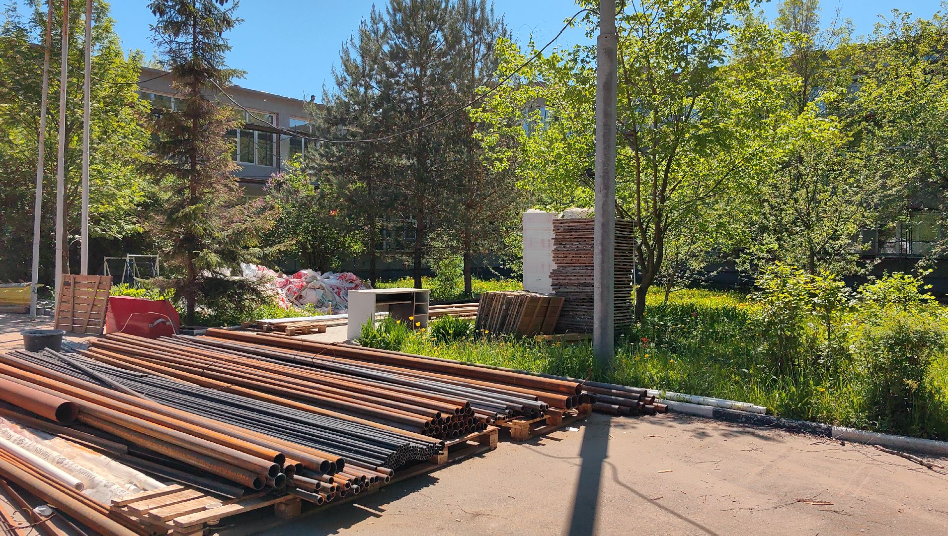 капитальный ремонт, школа, фасад, кровля, оборудование, техника, бригада рабочих, объект,