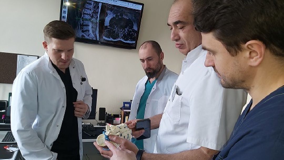 нейрохирургия, операция, опухоль