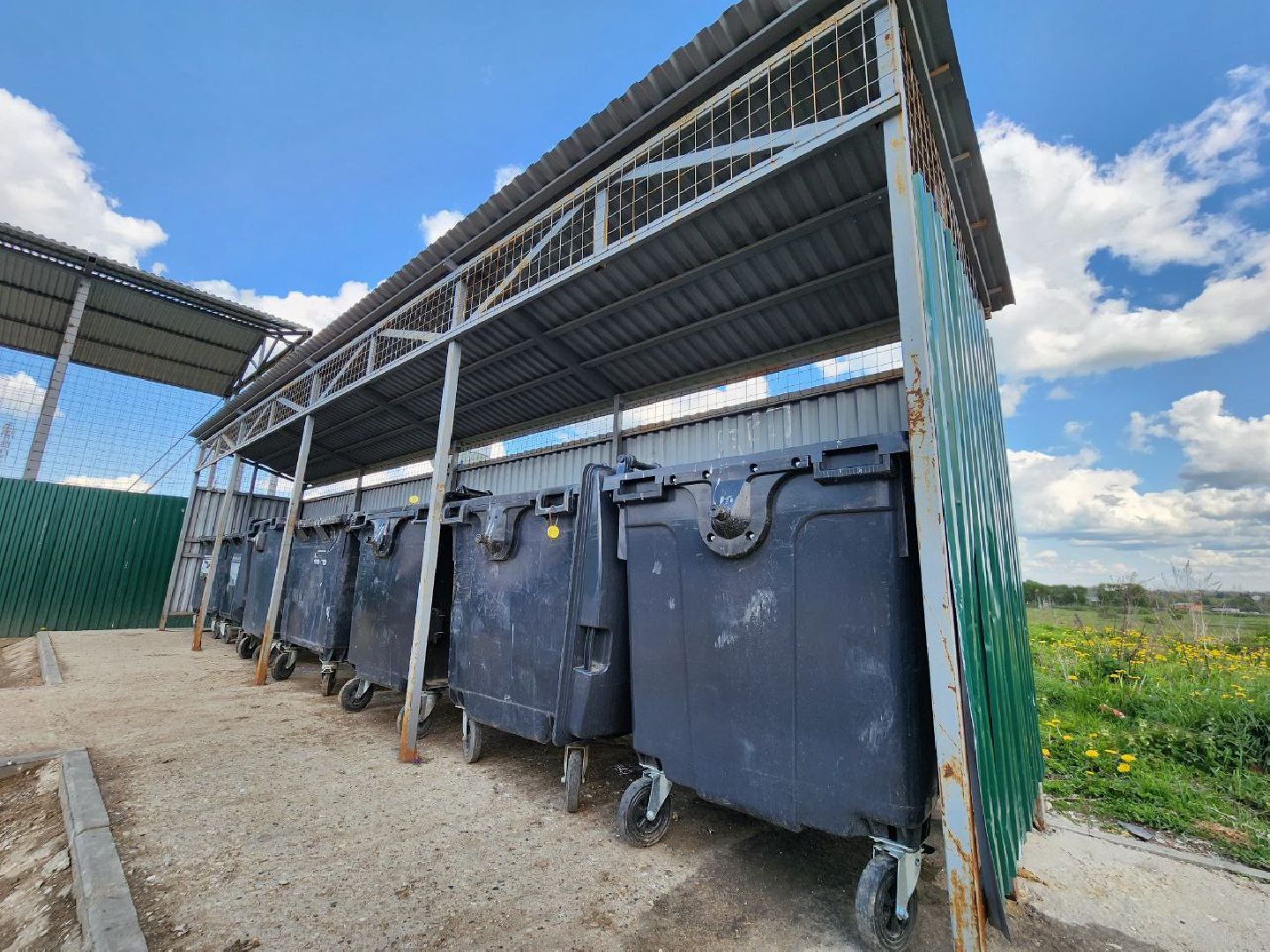 можайск, можайский городской округ, подмосковье, жкх, мусор, мусорные баки, тко, контейнерные площадки, сбор мусора, модернизация кп, крупногабаритный мусор, кгм,