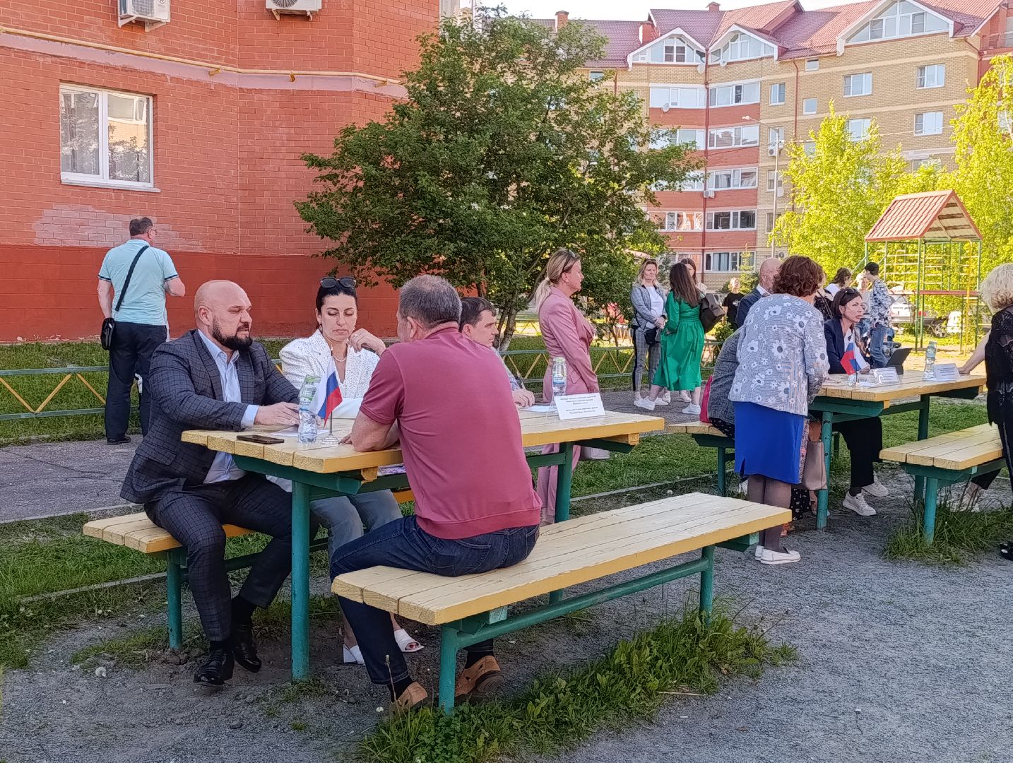 Бронницы, Выездная администрация, Футбольная площадка, Обращение жителей,