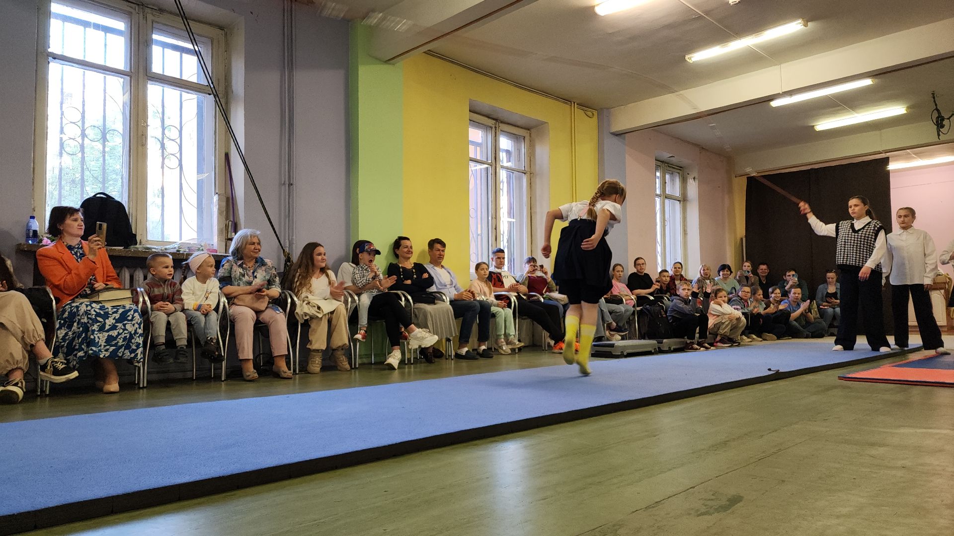 электросталь, культура, культура подмосковья, мой город, цирковое искусство, акробат, акробатика, студия, студия акробатики,