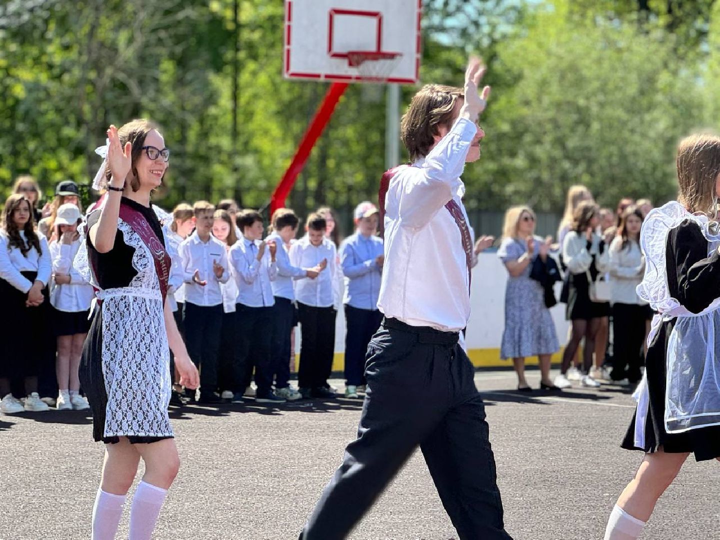 последний звонок, выпускники, школа,