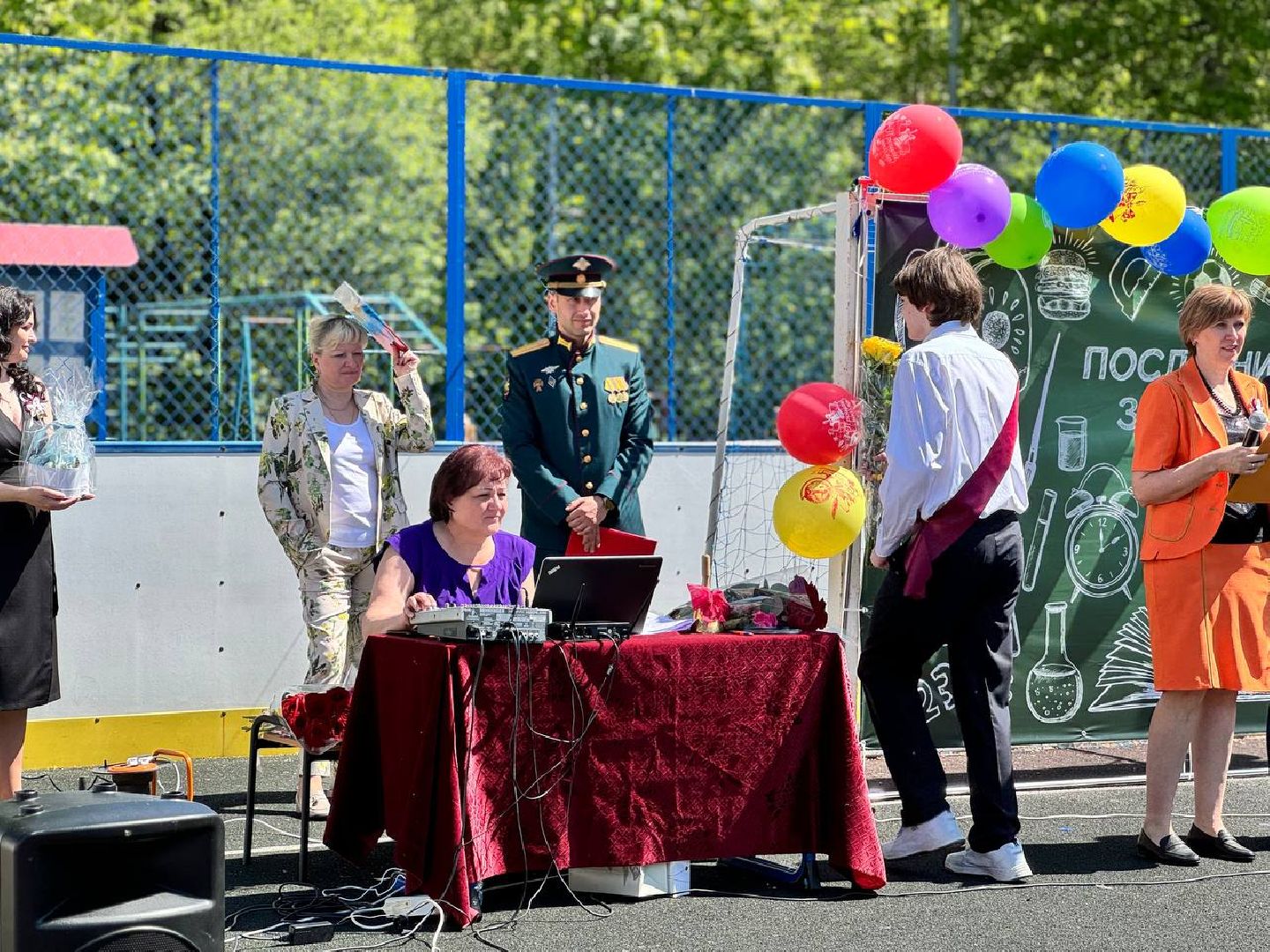 последний звонок, выпускники, школа,