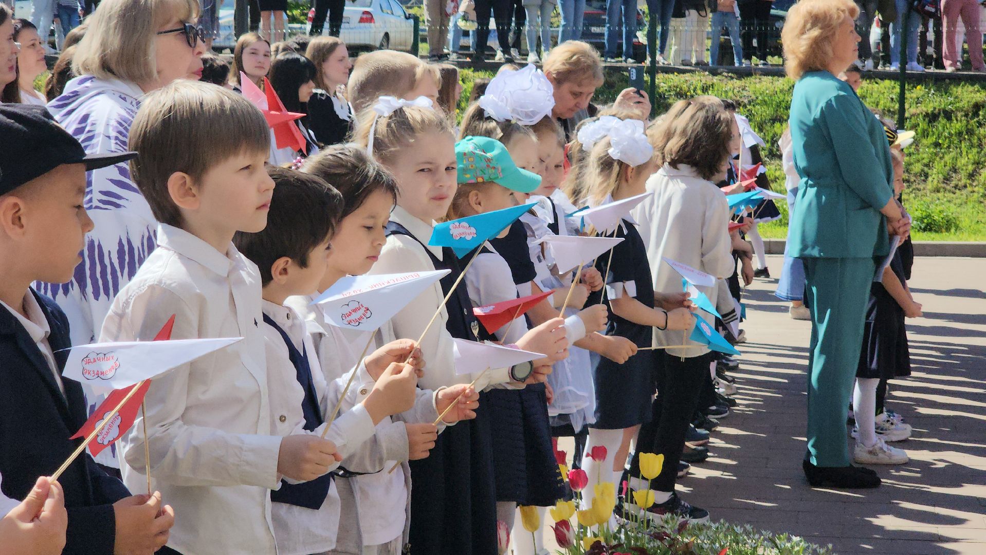 Образование, последний звонок, выпускники, выпускник 2024, егэ, праздник, школа, руза,