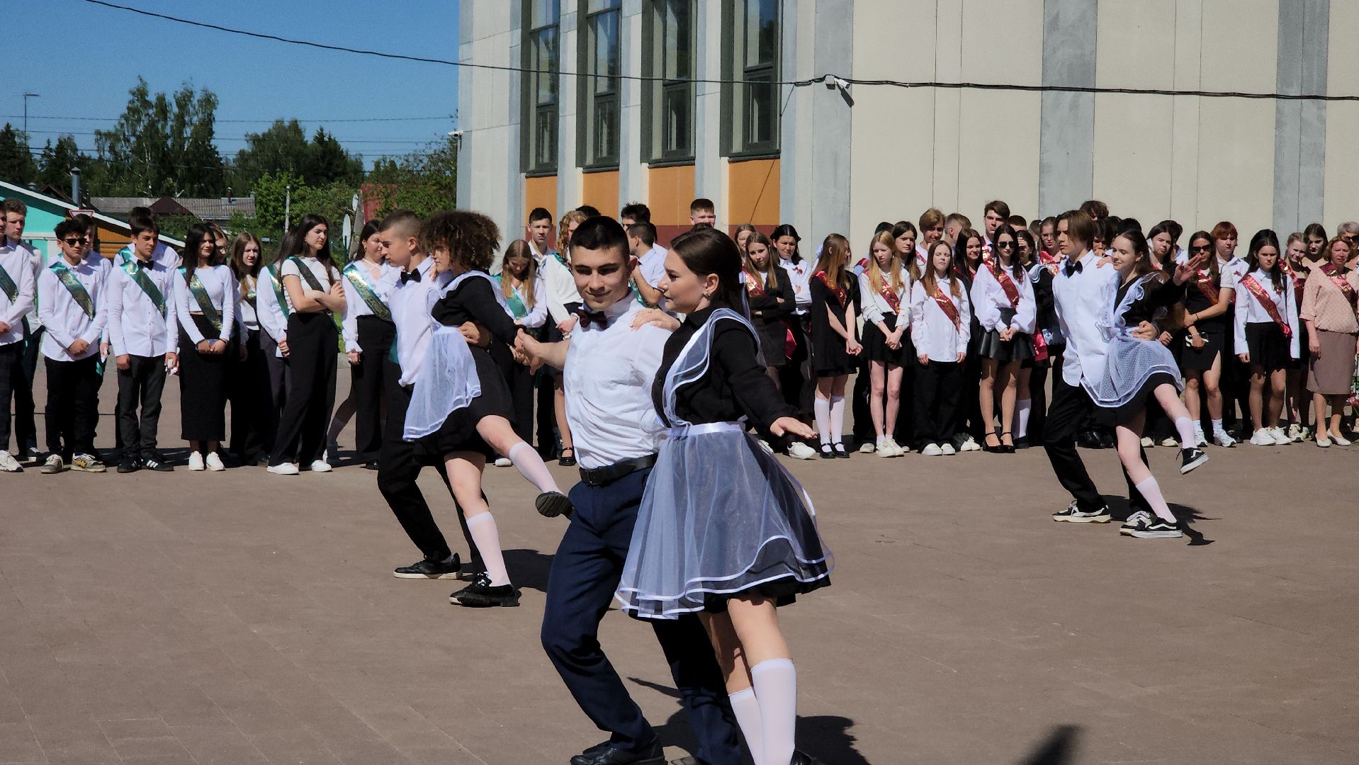 Образование, последний звонок, выпускники, выпускник 2024, егэ, праздник, школа, руза,