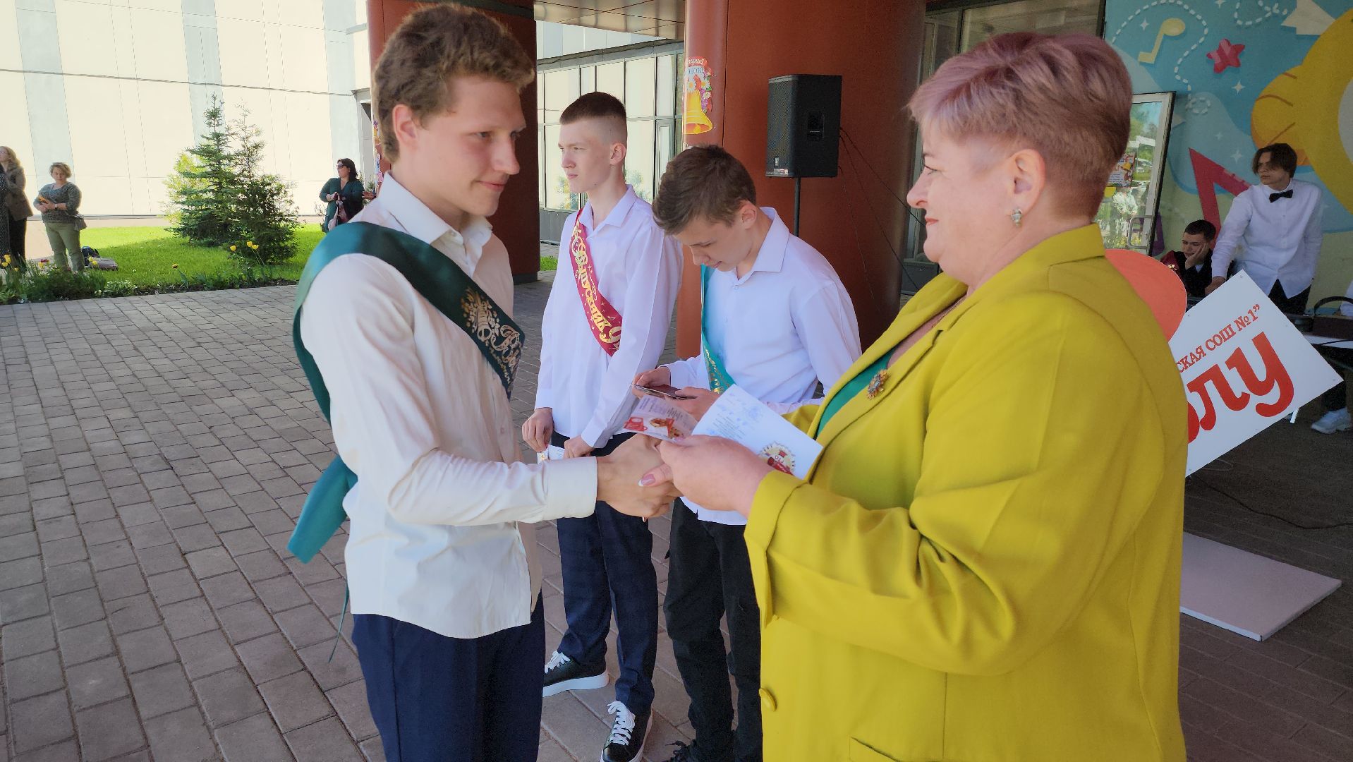 Образование, последний звонок, выпускники, выпускник 2024, егэ, праздник, школа, руза,