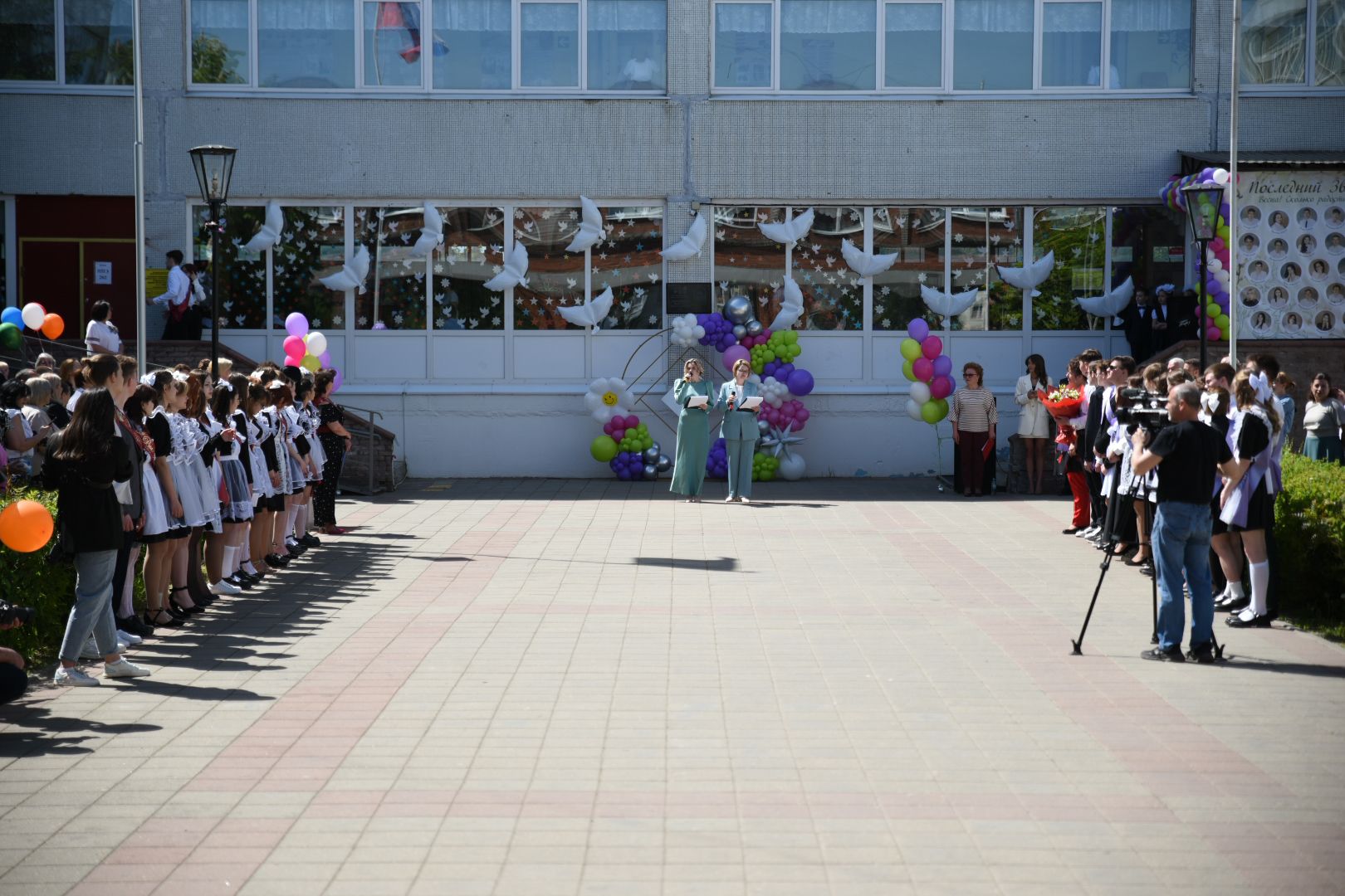 Бронницы, Школа имени Тимофеева, Последний звонок, Выпускники 2024,