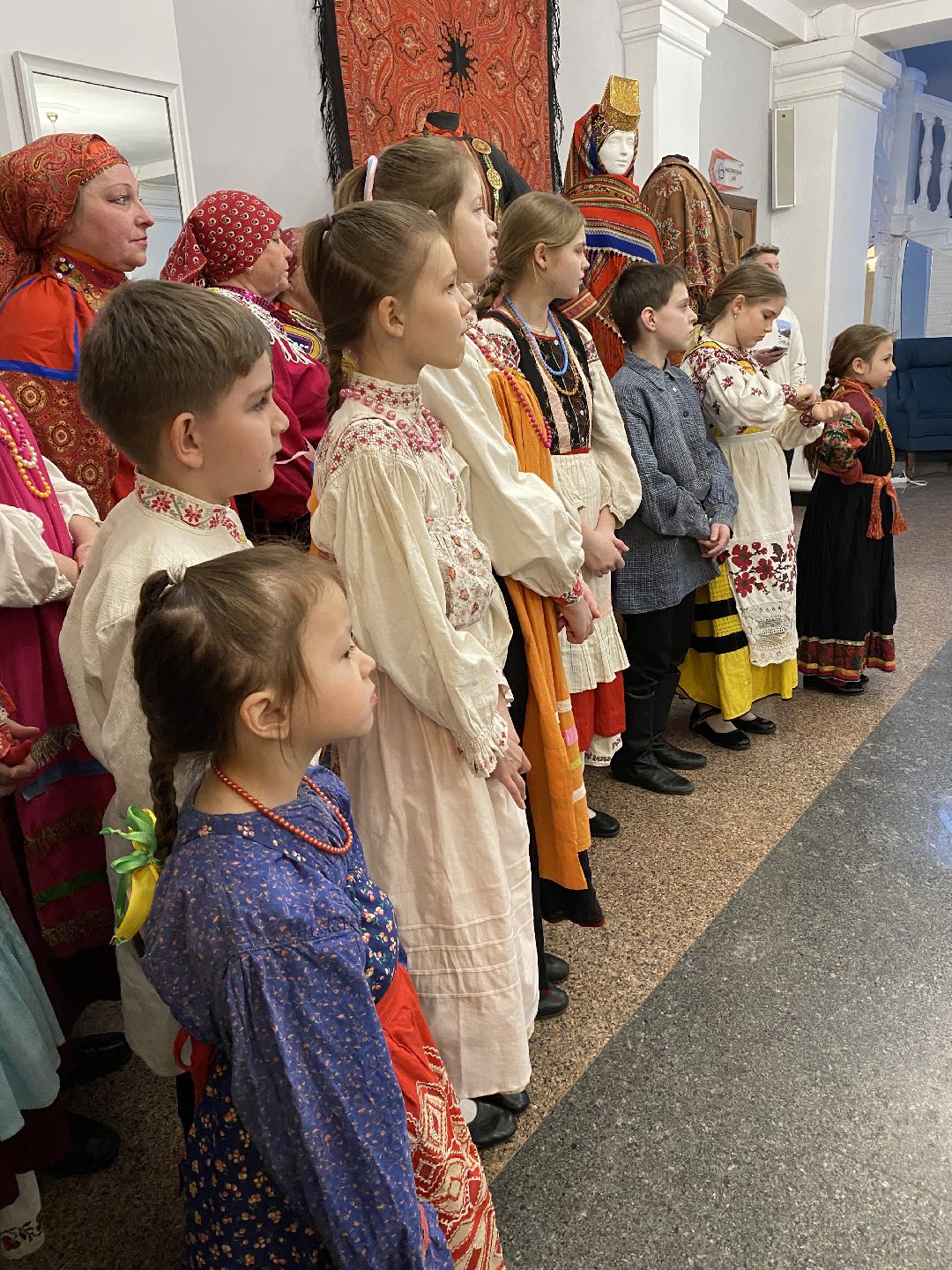 дмитров, культура, выставка, одежда