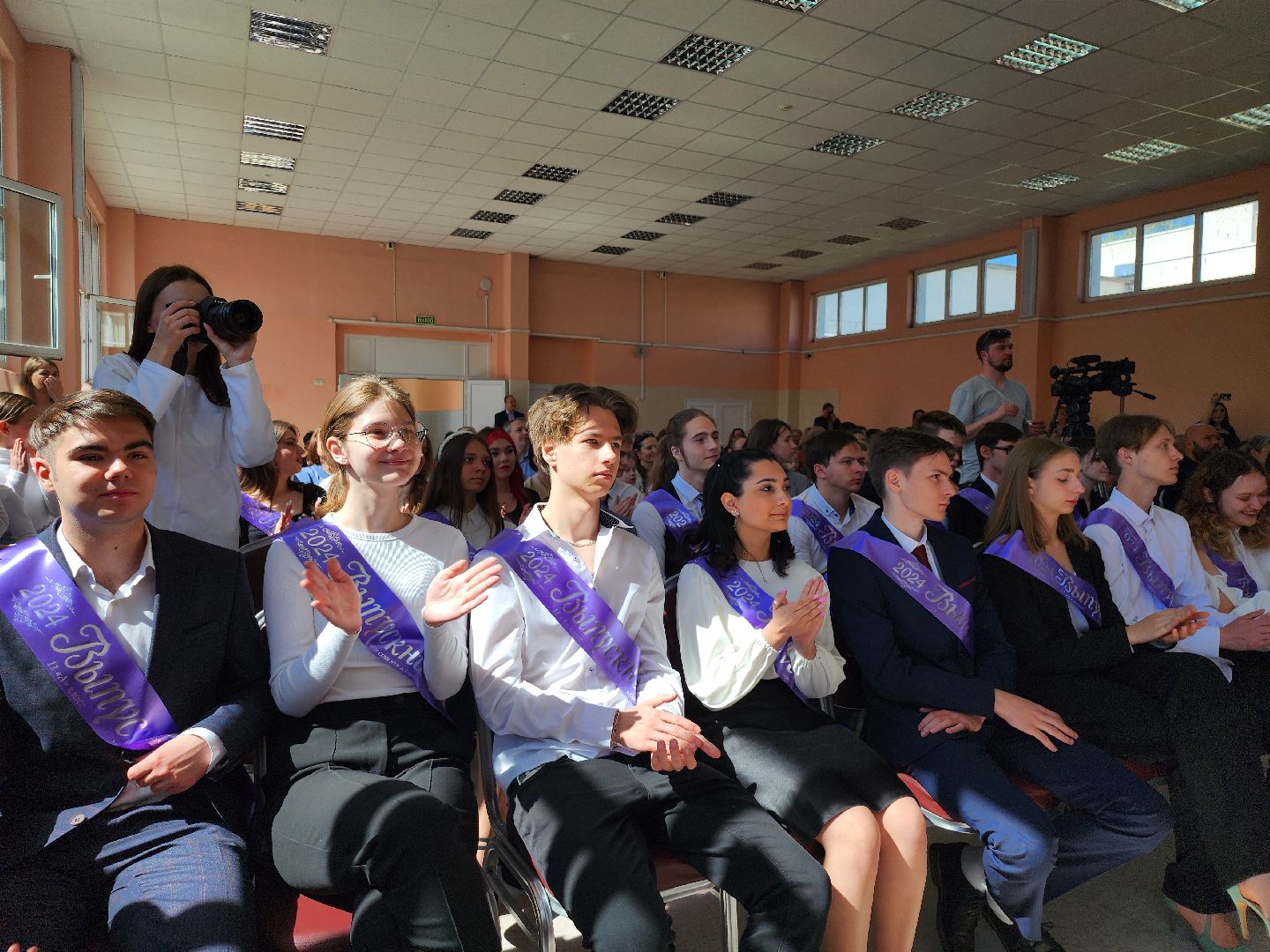 серпухов, подмосковье, последний звонок, образование,