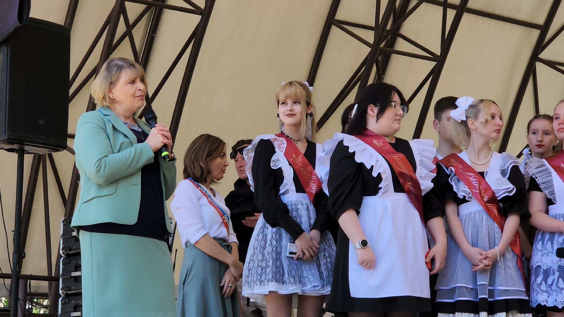 последний звонок, выпускники, школа, Ногинск, Богородский городской округ,