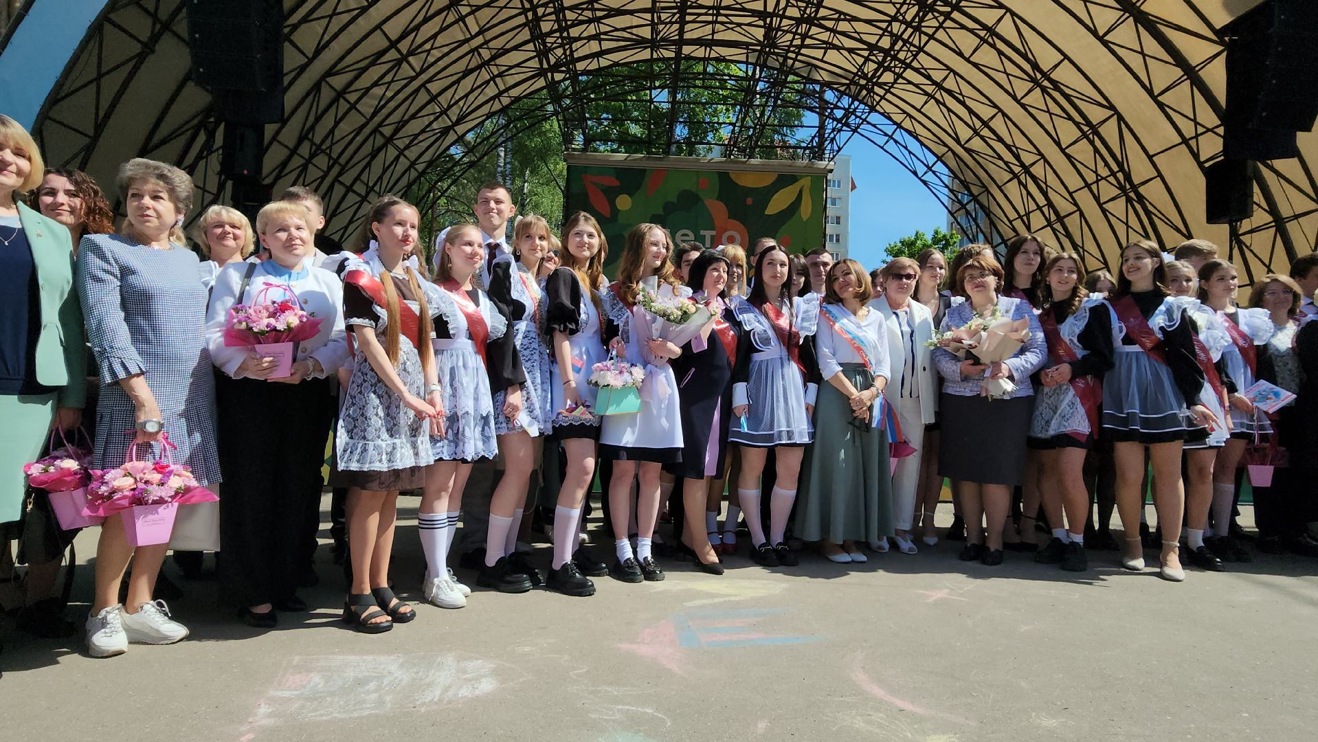 последний звонок, выпускники, школа, Ногинск, Богородский городской округ,