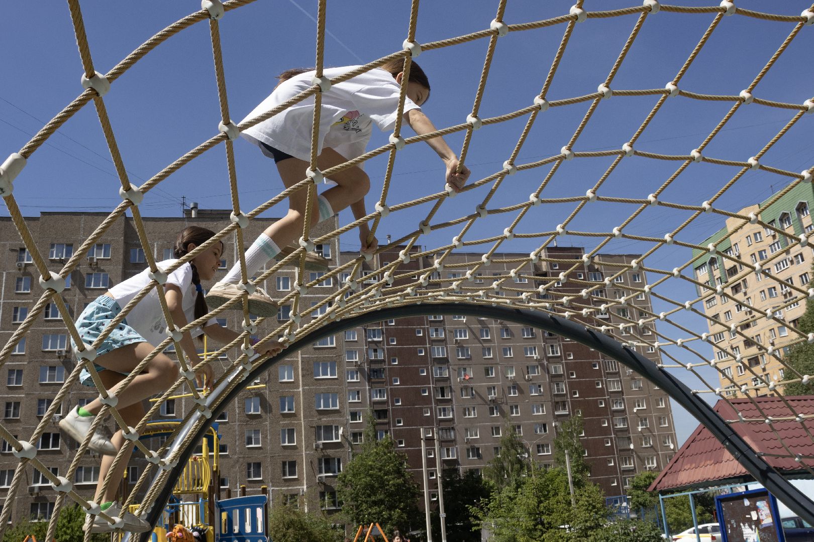 выходи во двор, дзержинский, ДК Вертикаль,