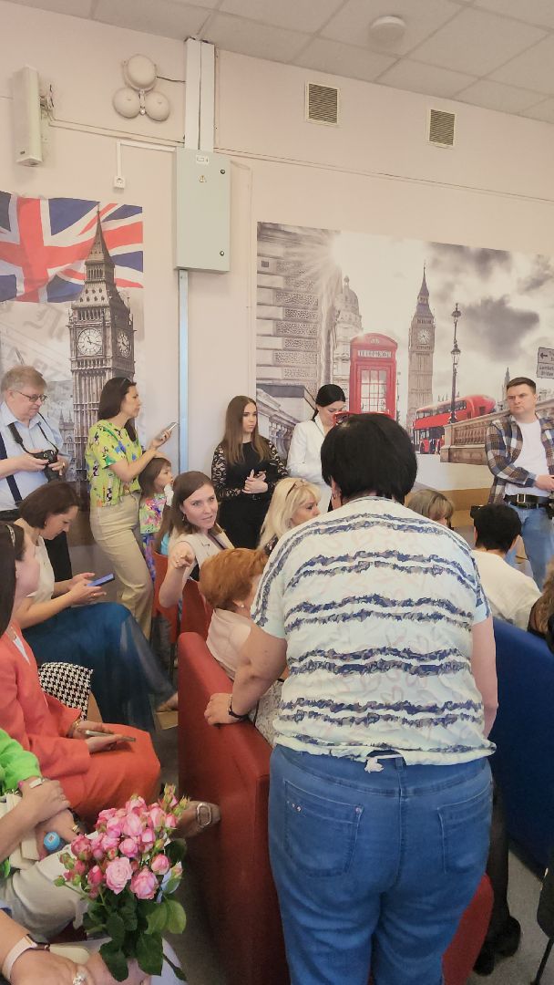 последний звонок, выпускники, борис аубакиров, Ольга алферова, школа 3, управление образования,