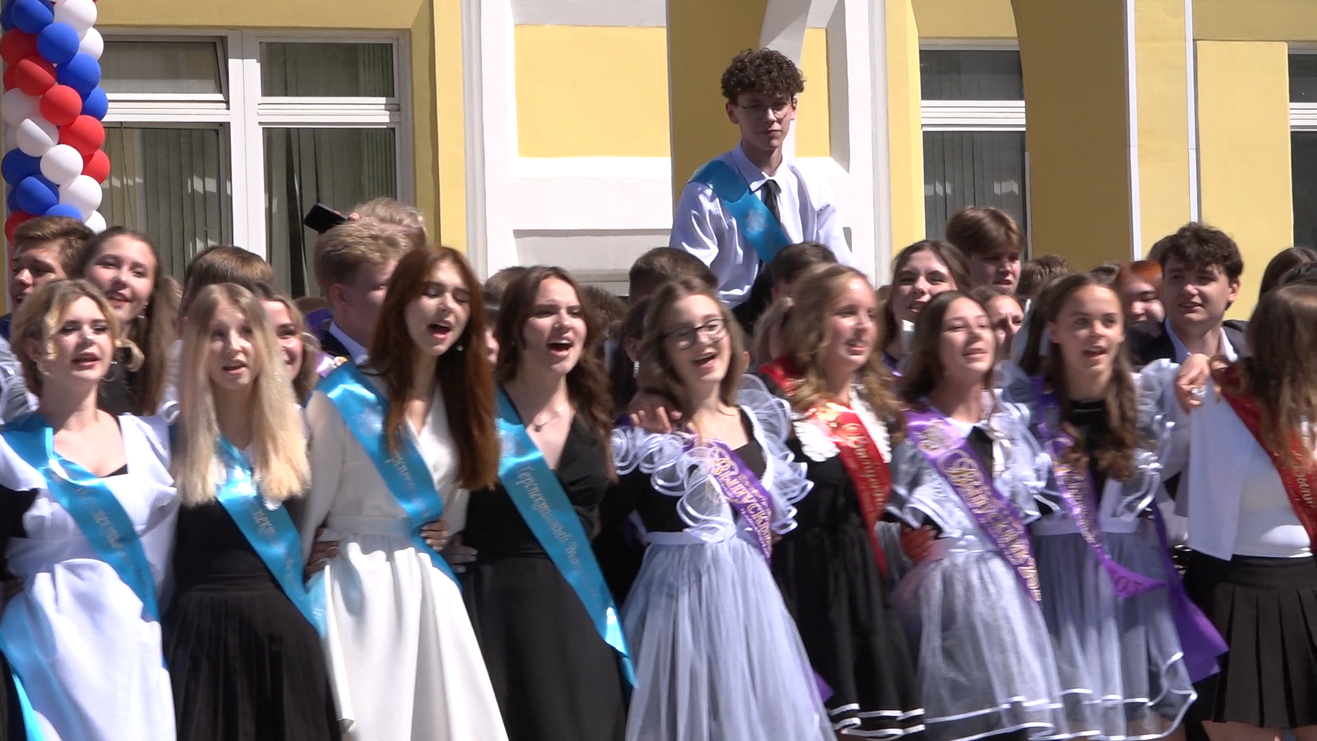 последний звонок 9 класс, школа перспектива власиха, выпускной 2024, выпускной 9 класс, Власиха выпускной школа Перспектива,