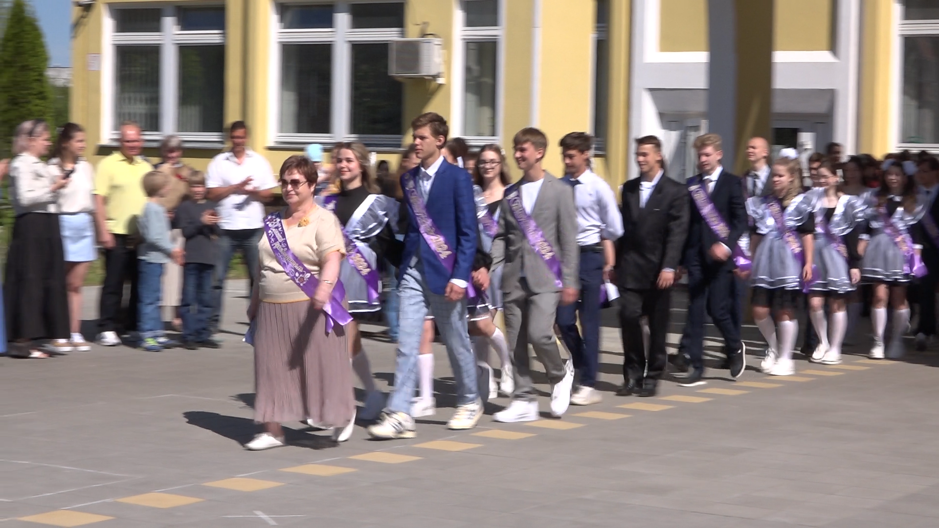 последний звонок 9 класс, школа перспектива власиха, выпускной 2024, выпускной 9 класс, Власиха выпускной школа Перспектива,