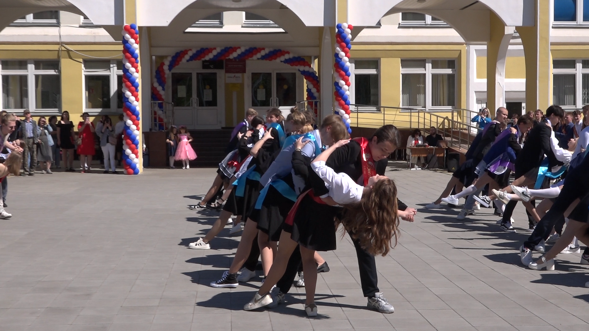 последний звонок 9 класс, школа перспектива власиха, выпускной 2024, выпускной 9 класс, Власиха выпускной школа Перспектива,