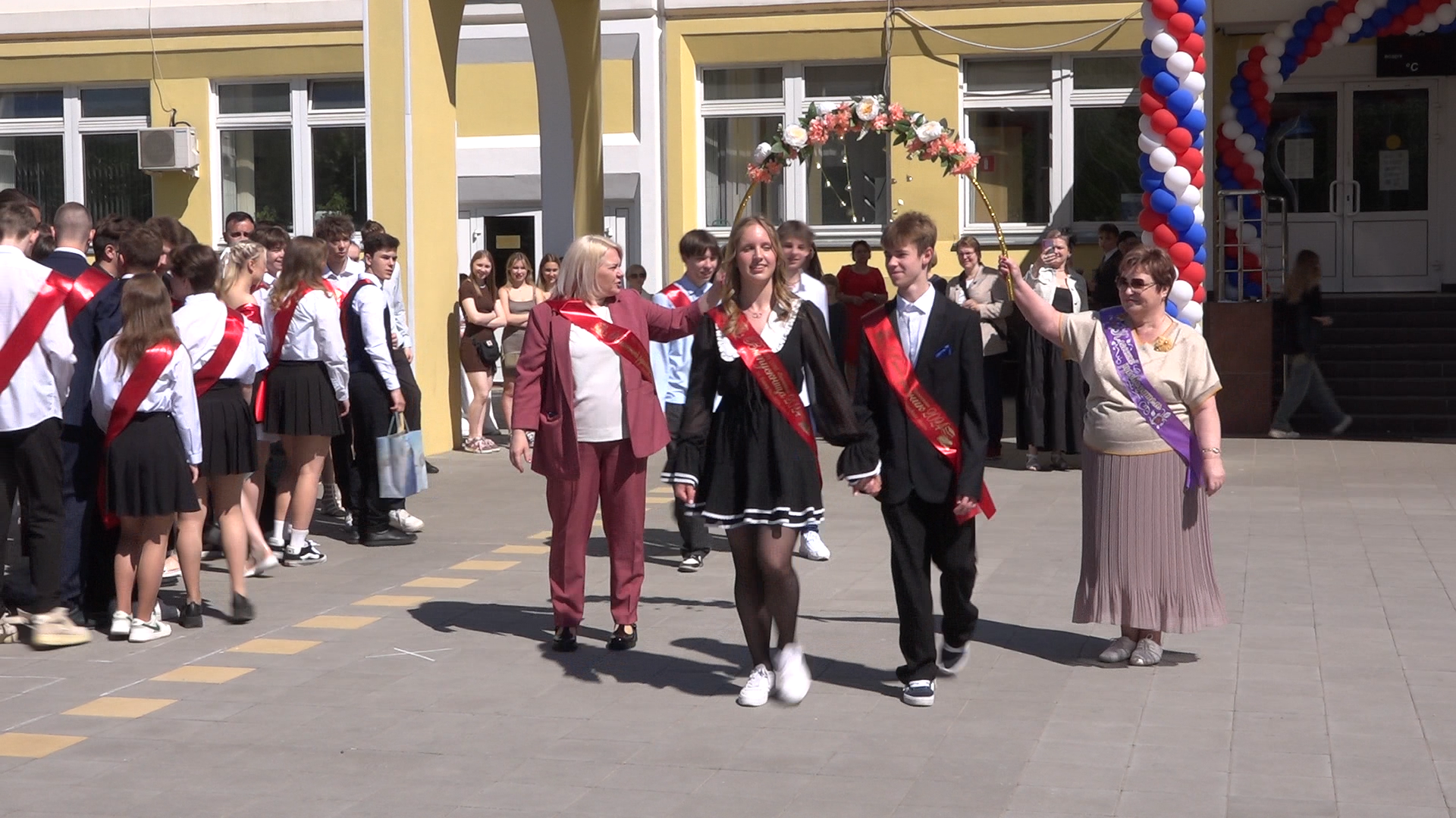 последний звонок 9 класс, школа перспектива власиха, выпускной 2024, выпускной 9 класс, Власиха выпускной школа Перспектива,