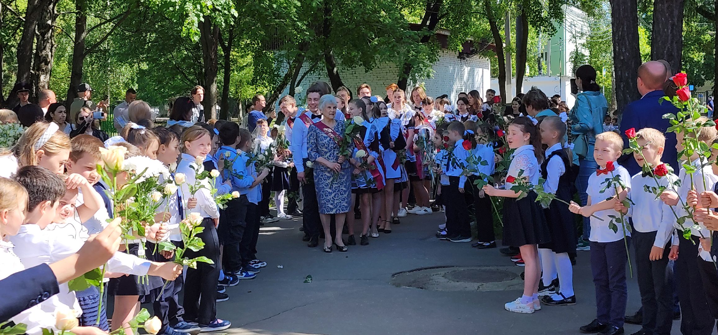 Последний звонок, выпускники, Домодедово,
