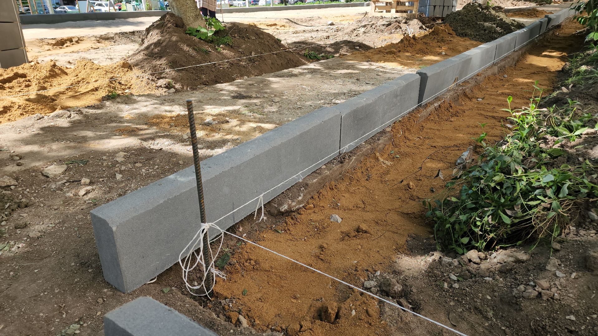 кашира, благоустройство дворов, парковочные места, троутар, каштаны, бордюрный камень, асфальтирование дорог,