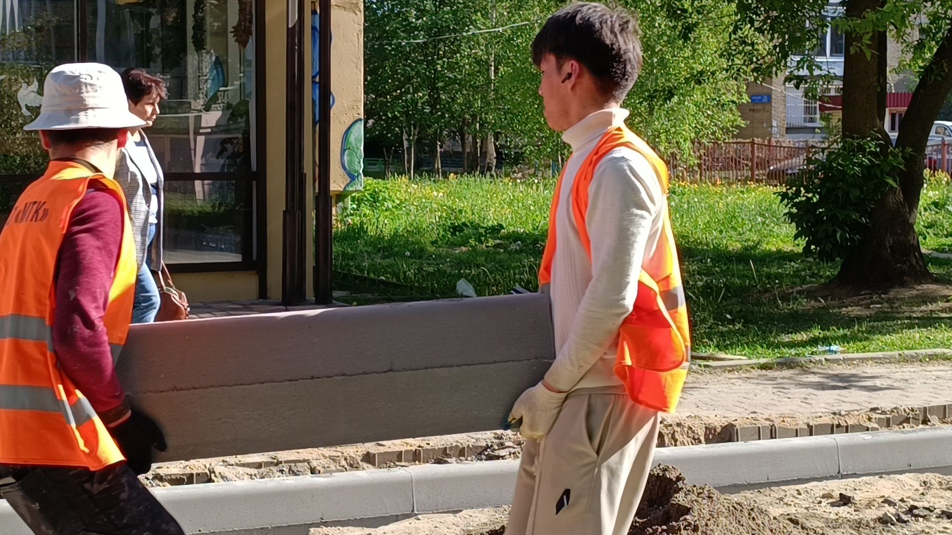 бордюр, лобня, бордюрный камень,