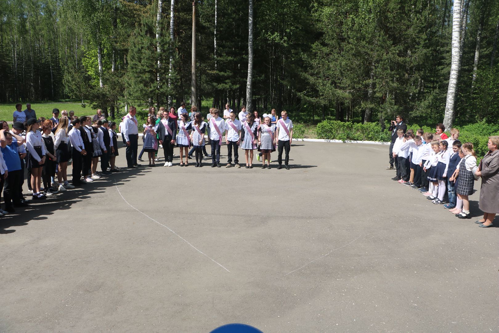 лотошино, микулино, микулинская гимназия, последний звонок, образование, школа,