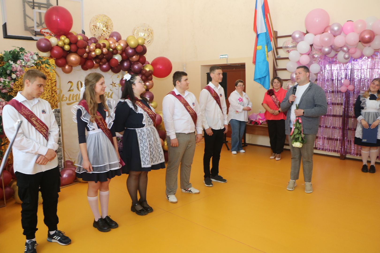 лотошино, микулино, микулинская гимназия, последний звонок, образование, школа,