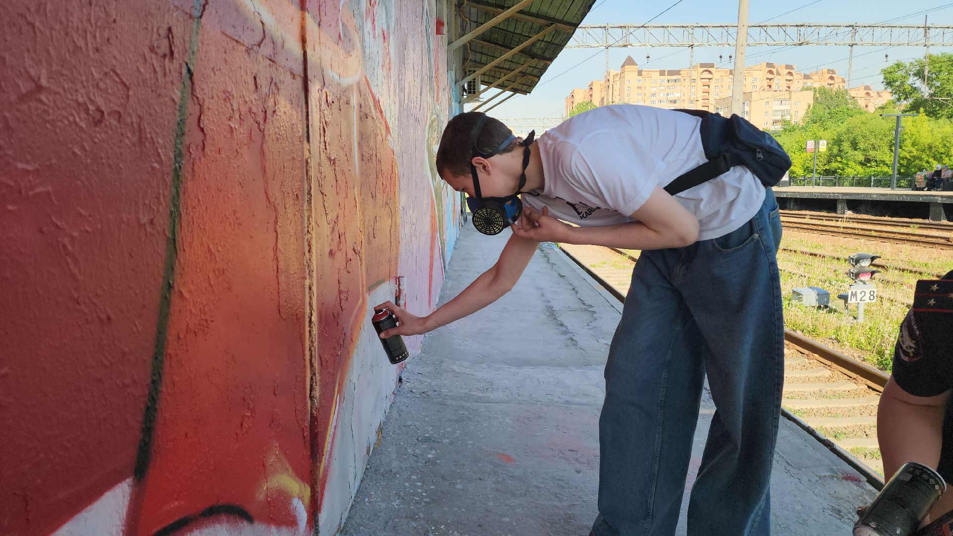 красногорск, павшино, несовершеннолетние дети, трудные подростки, ржд, мцд-2, день защиты детей, граффити,