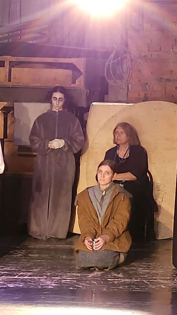 Московский губернский театр, Губернатор Московской области Андрей Воробьев, Ленинградский щелкунчик, московская премьера, военно-исторический спектакль, блокадная сказка Дениса Нефедова, 80-летие полного освобождения Ленинграда от фашистской блокады, Московский Художественный Театр Комедии, Институт театрального искусства имени Народного артиста СССР Кобзона, Год Семьи,Санкт-Петербург, Блокада, Кошки Ленинграда,