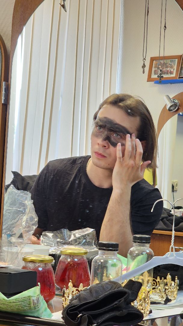 Московский губернский театр, Губернатор Московской области Андрей Воробьев, Ленинградский щелкунчик, московская премьера, военно-исторический спектакль, блокадная сказка Дениса Нефедова, 80-летие полного освобождения Ленинграда от фашистской блокады, Московский Художественный Театр Комедии, Институт театрального искусства имени Народного артиста СССР Кобзона, Год Семьи,Санкт-Петербург, Блокада, Кошки Ленинграда,