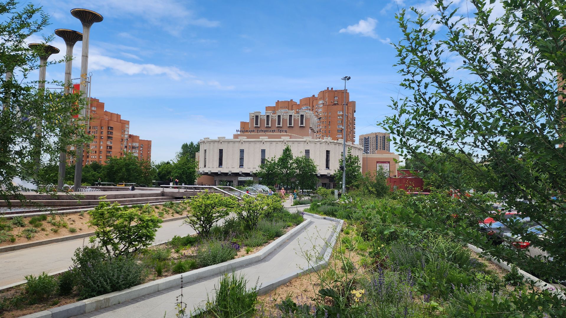 Московский губернский театр, Губернатор Московской области Андрей Воробьев, Ленинградский щелкунчик, московская премьера, военно-исторический спектакль, блокадная сказка Дениса Нефедова, 80-летие полного освобождения Ленинграда от фашистской блокады, Московский Художественный Театр Комедии, Институт театрального искусства имени Народного артиста СССР Кобзона, Год Семьи,Санкт-Петербург, Блокада, Кошки Ленинграда,