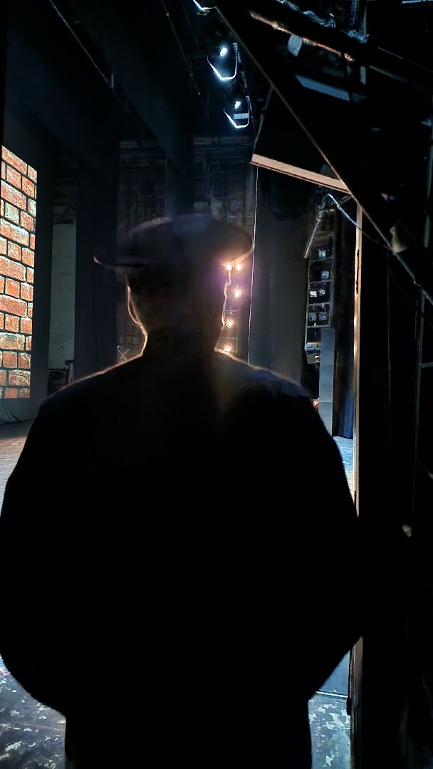 Московский губернский театр, Губернатор Московской области Андрей Воробьев, Ленинградский щелкунчик, московская премьера, военно-исторический спектакль, блокадная сказка Дениса Нефедова, 80-летие полного освобождения Ленинграда от фашистской блокады, Московский Художественный Театр Комедии, Институт театрального искусства имени Народного артиста СССР Кобзона, Год Семьи,Санкт-Петербург, Блокада, Кошки Ленинграда,