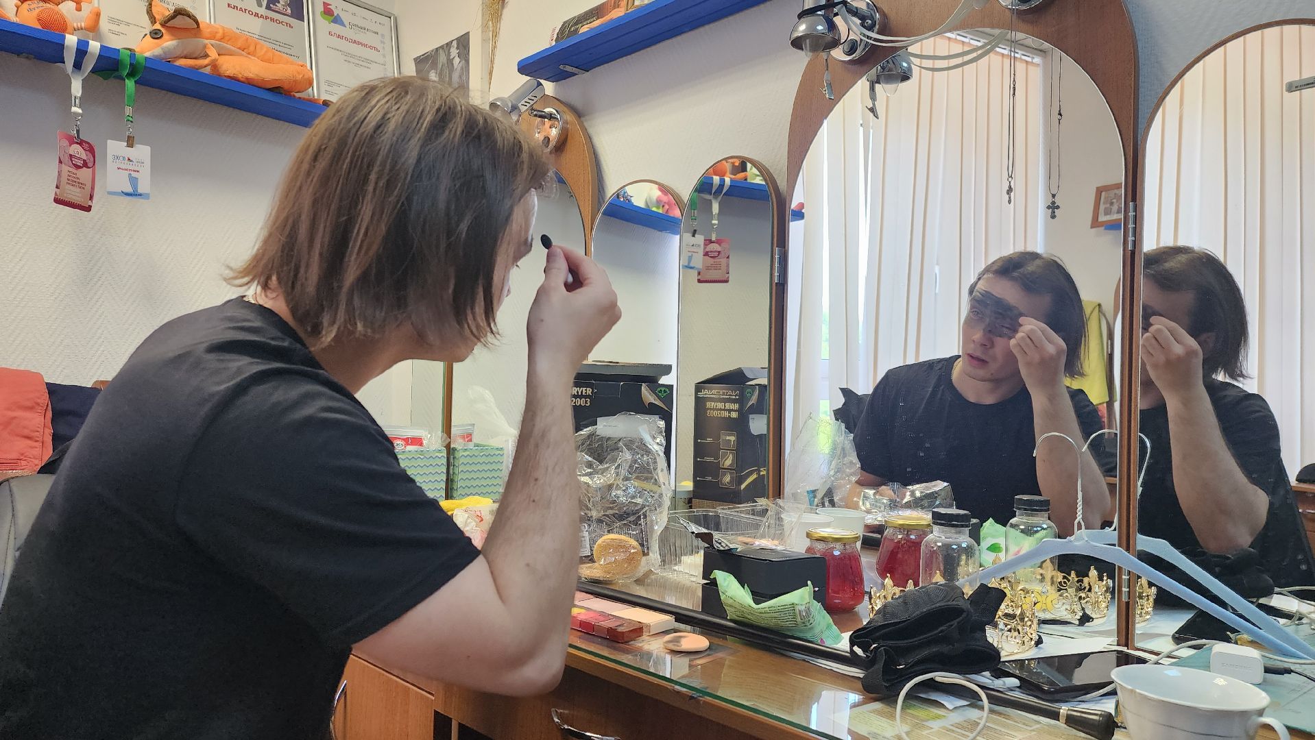 Московский губернский театр, Губернатор Московской области Андрей Воробьев, Ленинградский щелкунчик, московская премьера, военно-исторический спектакль, блокадная сказка Дениса Нефедова, 80-летие полного освобождения Ленинграда от фашистской блокады, Московский Художественный Театр Комедии, Институт театрального искусства имени Народного артиста СССР Кобзона, Год Семьи,Санкт-Петербург, Блокада, Кошки Ленинграда,